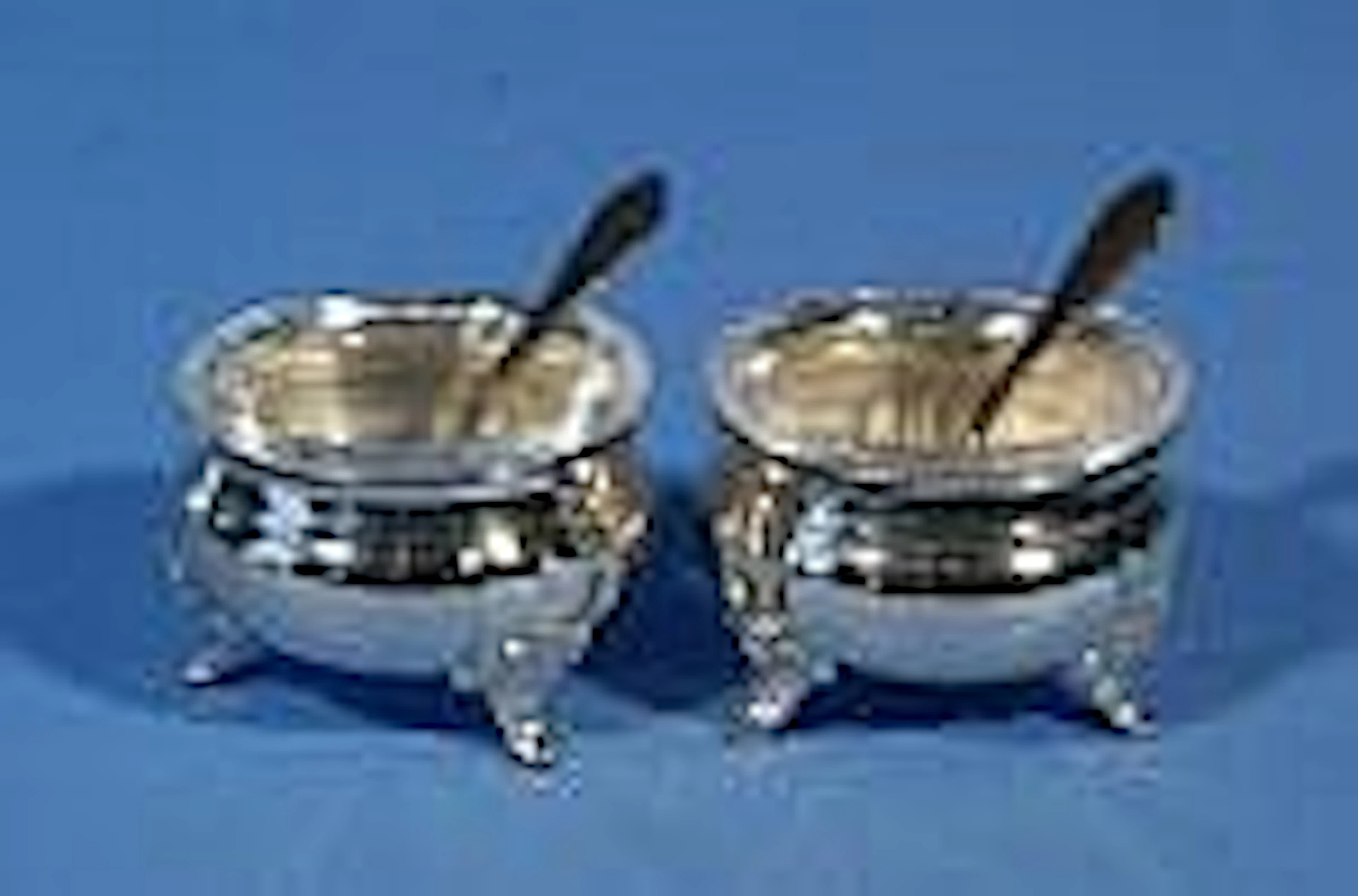 Two silver salt cellars, 925 and two silver