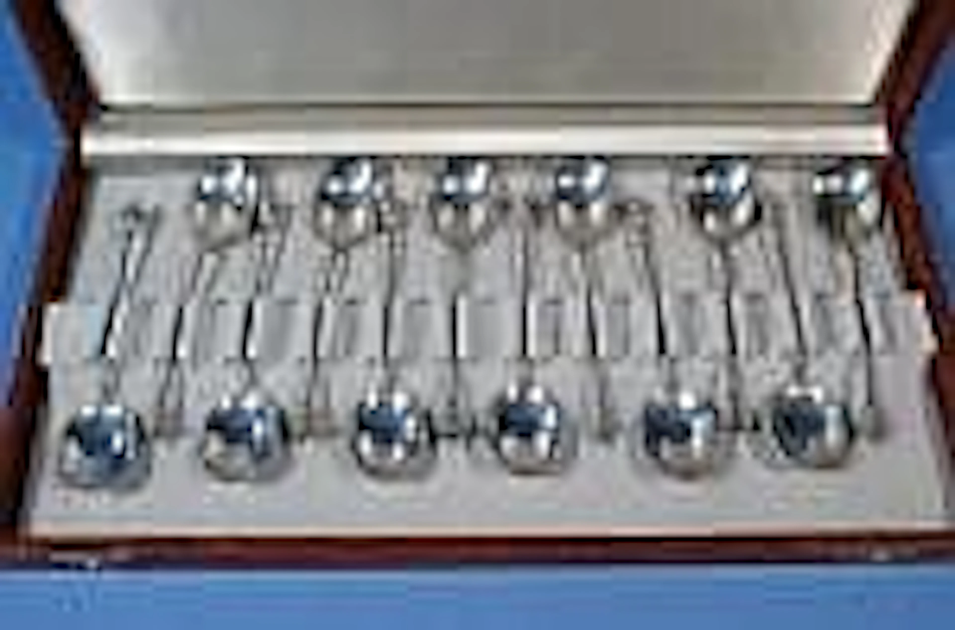 12 Dutch silver coffee spoons, second amount,