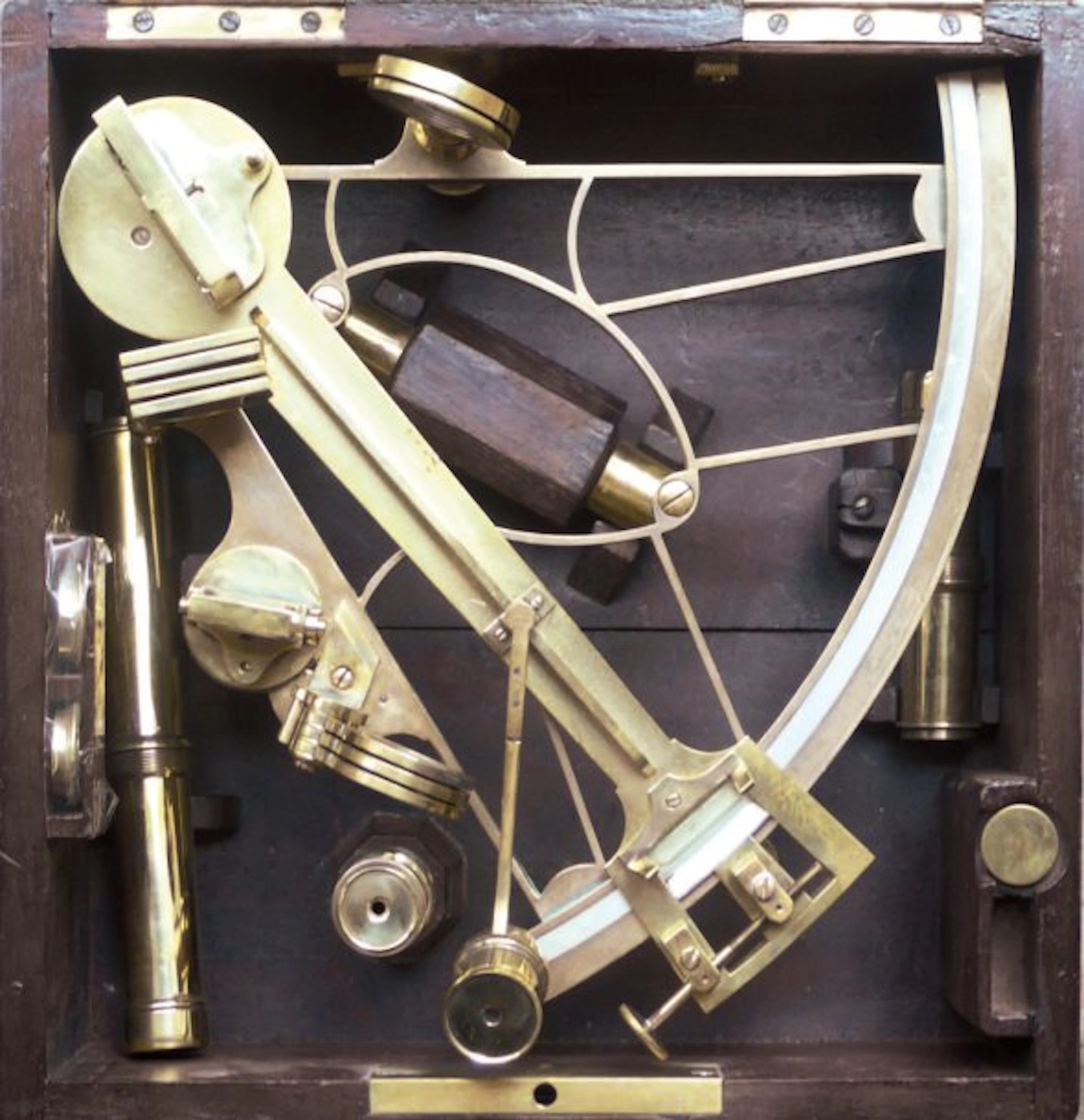 Sextant en bronze et laiton