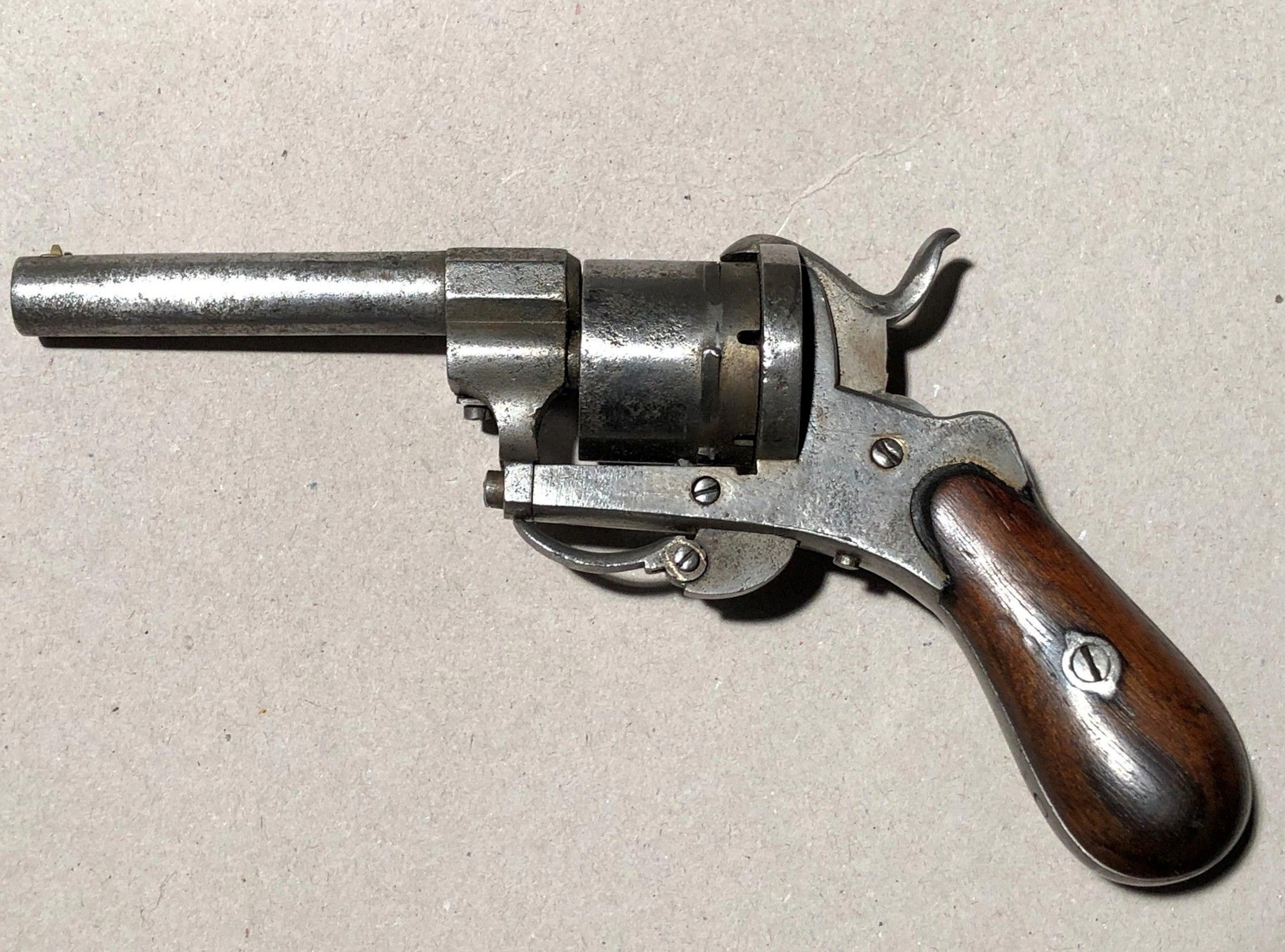 Revolver système Lefaucheux