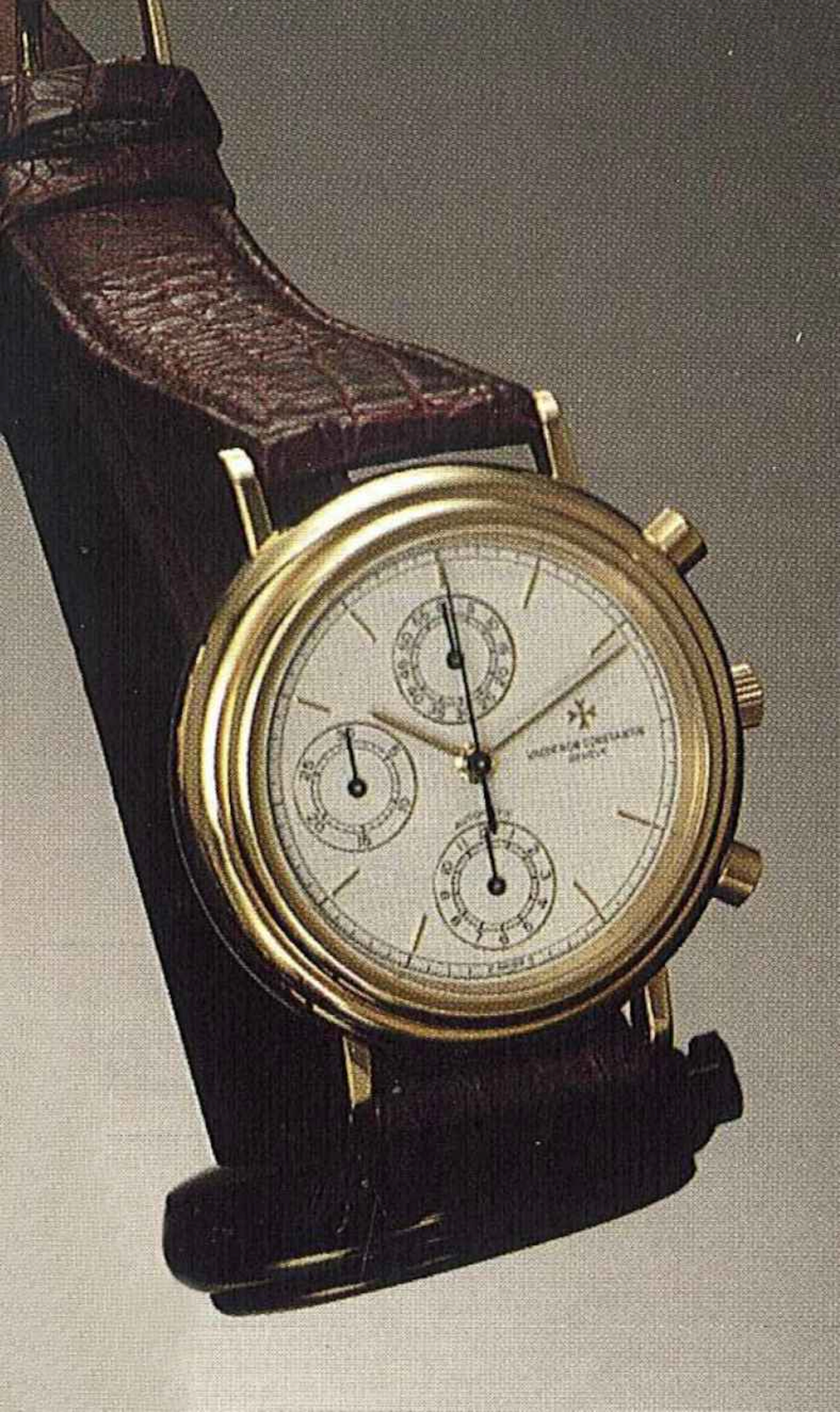 Vacheron & Constantin, Genève, Chronograph, recente. Interessante orologio da polso, per uomo, in oro 18 ct., cronografo con pulsanti rotondi, contatore a 12 ore, automatico, impermeabile, con scatola