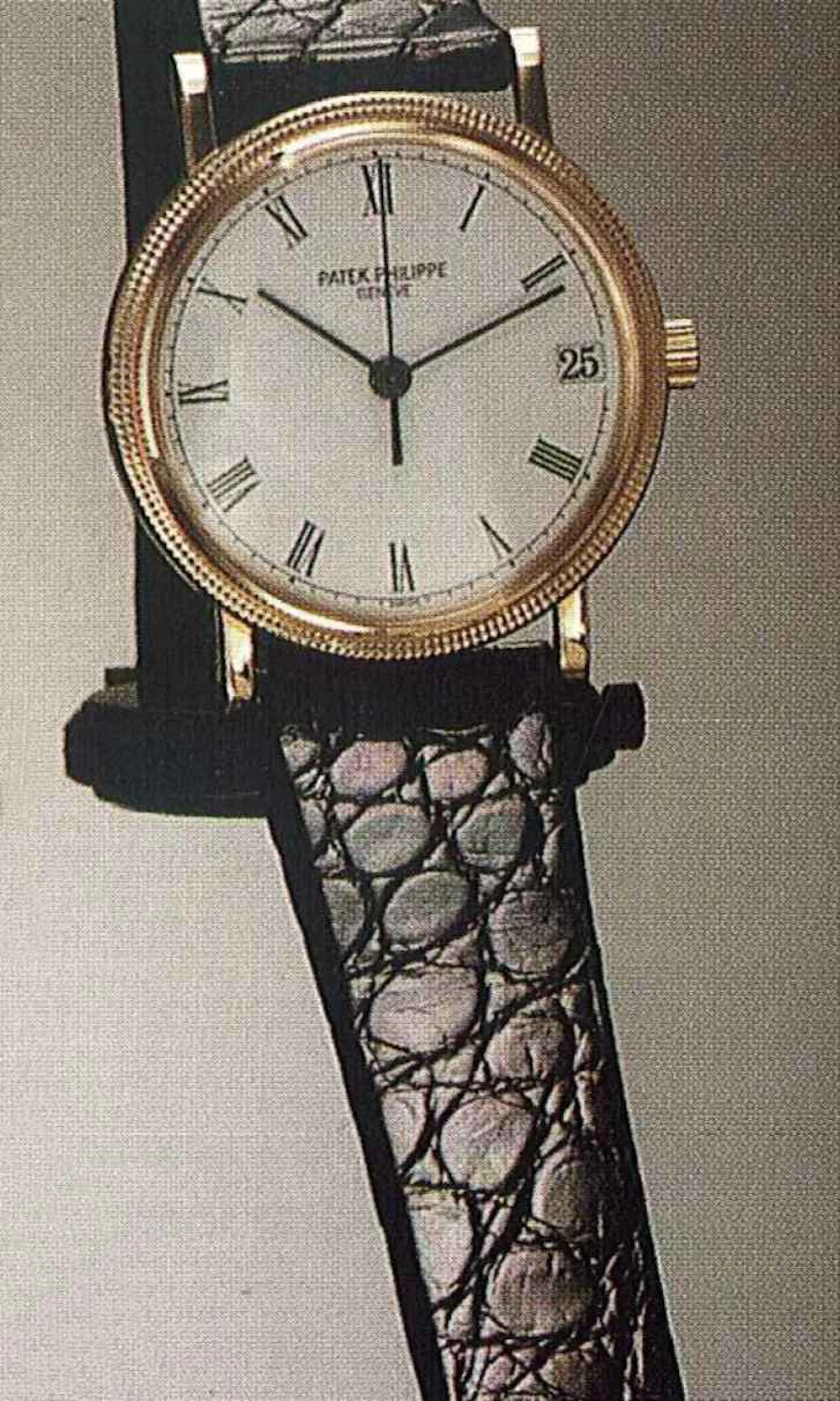 Patek Philippe, Genève, No. 1443647, Ref. 3802/200, recente. Elegante orologio da polso, per uomo, in oro rosa 18 ct., secondi al centro, carica automatica, calendario, con scatola e garanzia.