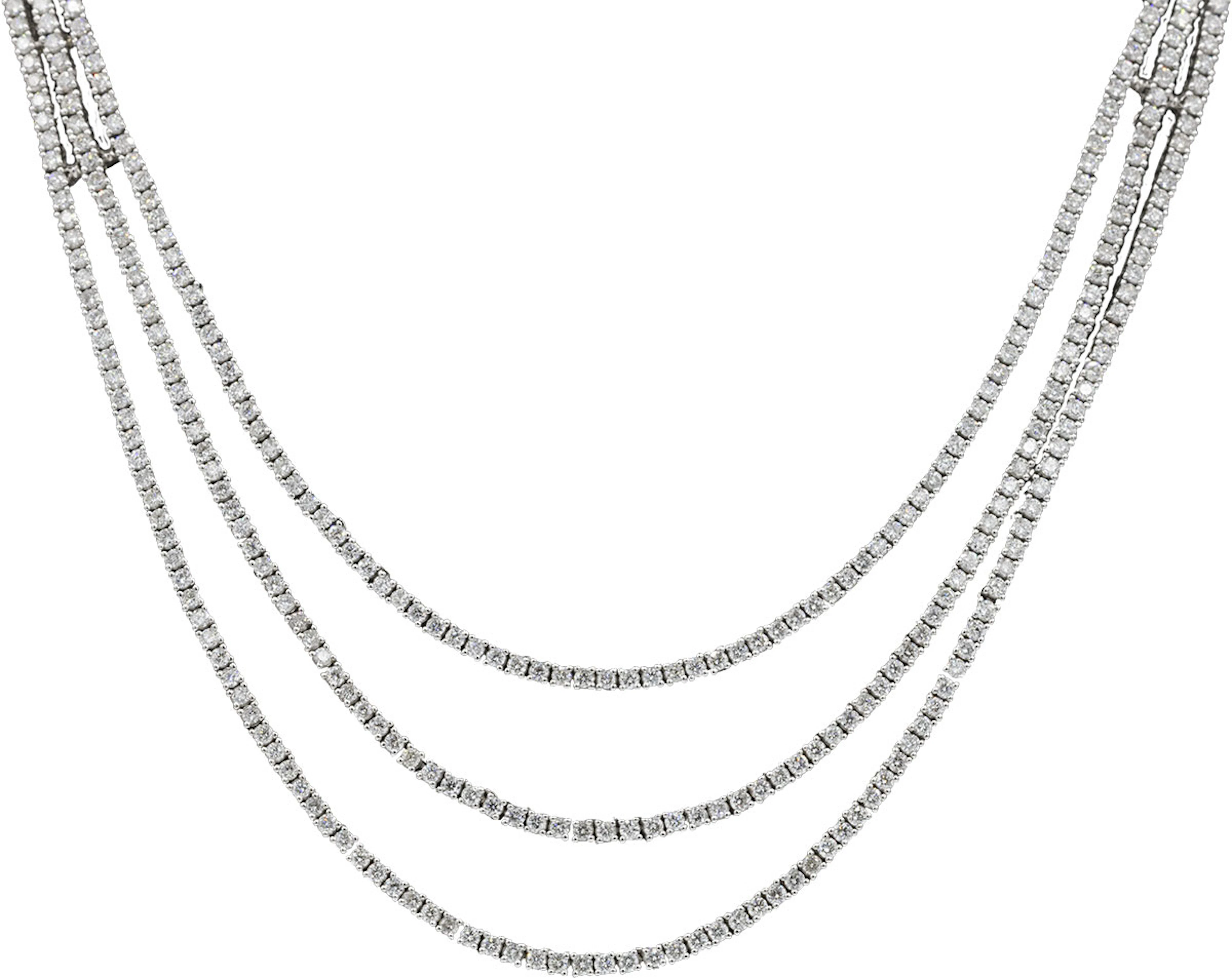Collar tipo riviere de tres vueltas de diamantes