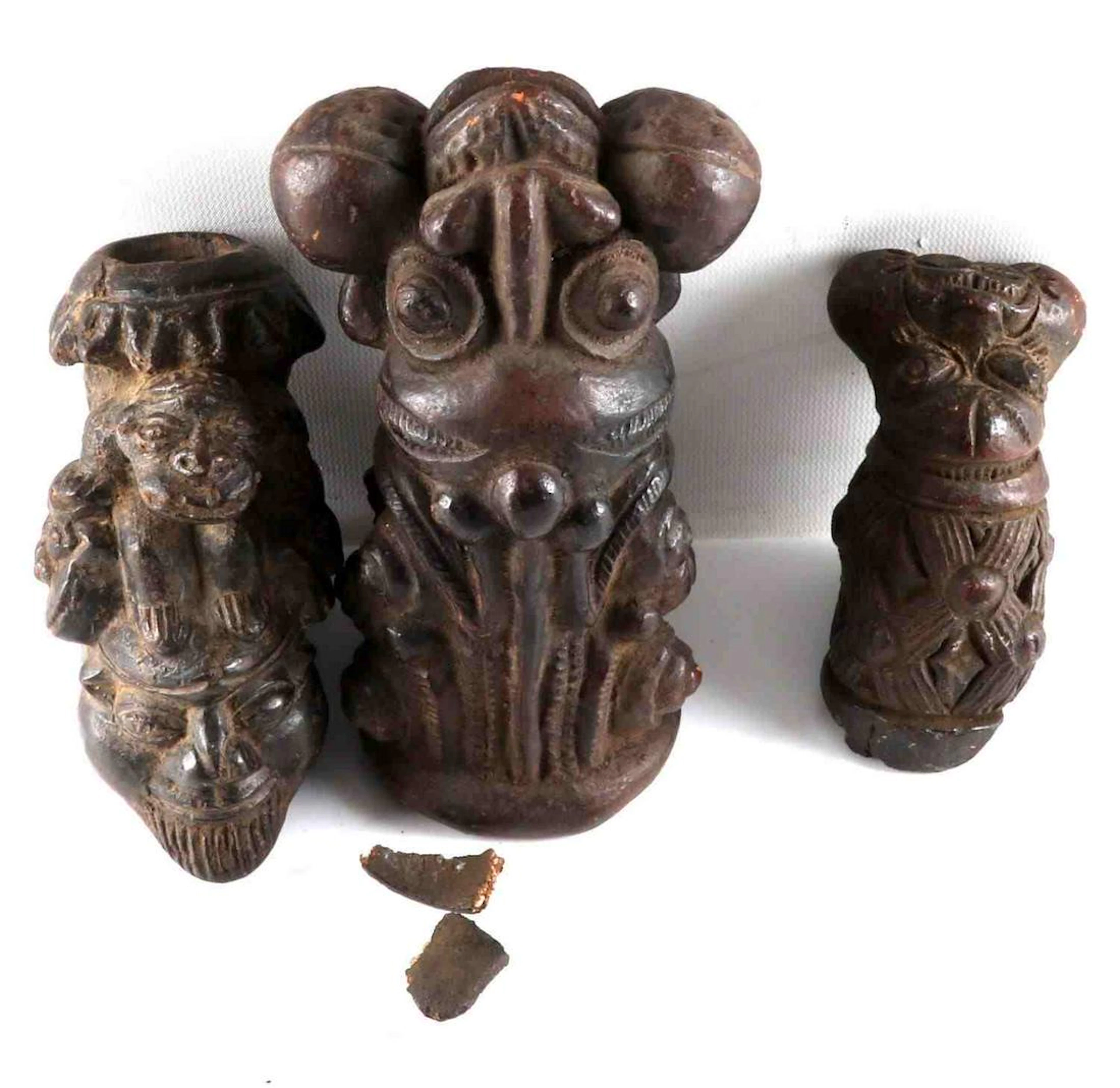 Lot of 3 cameroon figural pottery pipe bowls