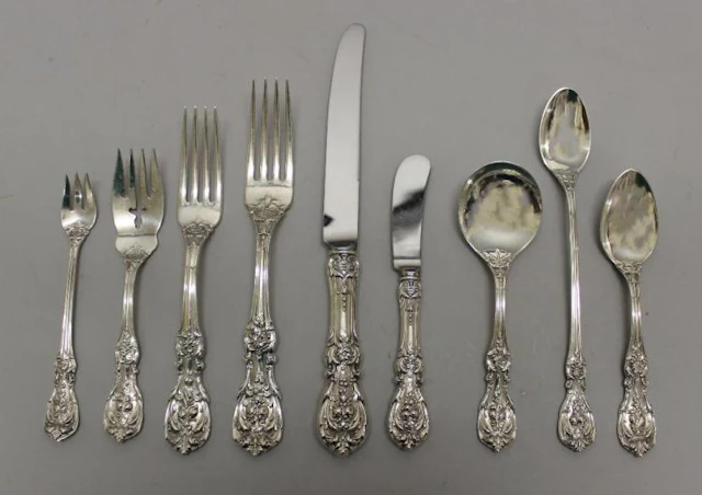 Reed & Barton "Francis I" Sterling Silver Flatware Set