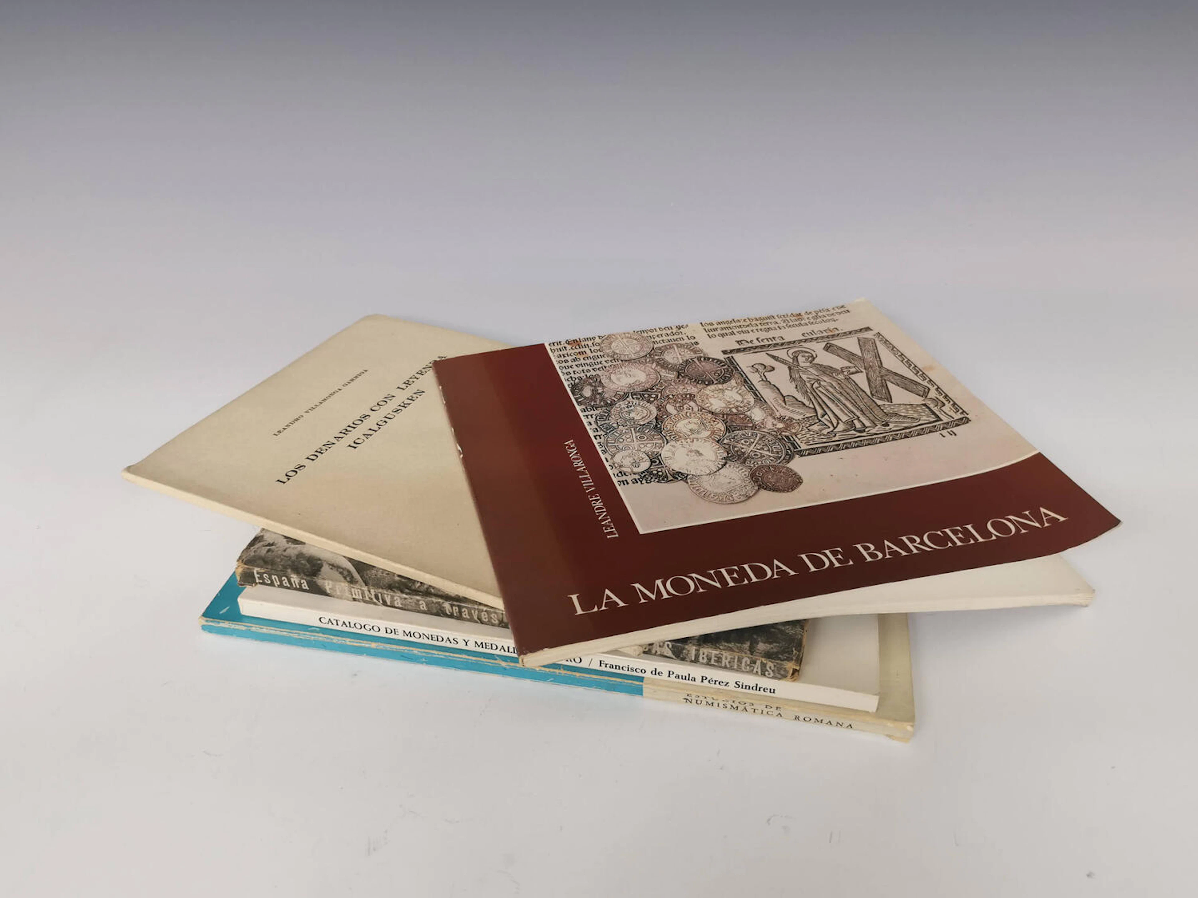 Lote 5 libros: L