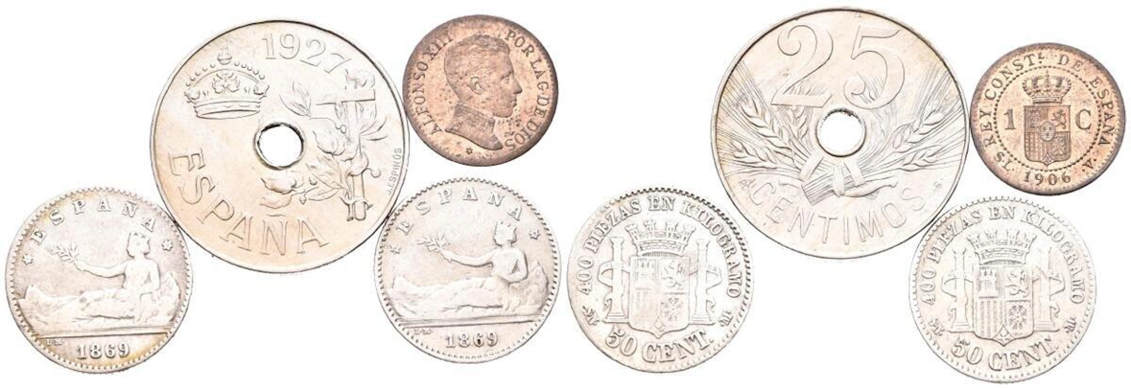 Conjunto de 4 monedas de diferentes valores y materiales...