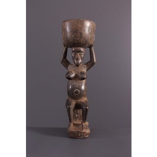 Statuette Kongo porteuse d'eau (N° 23061)