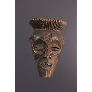 Masque Chokwe Cihongo (N° 17782) Dépôt vente