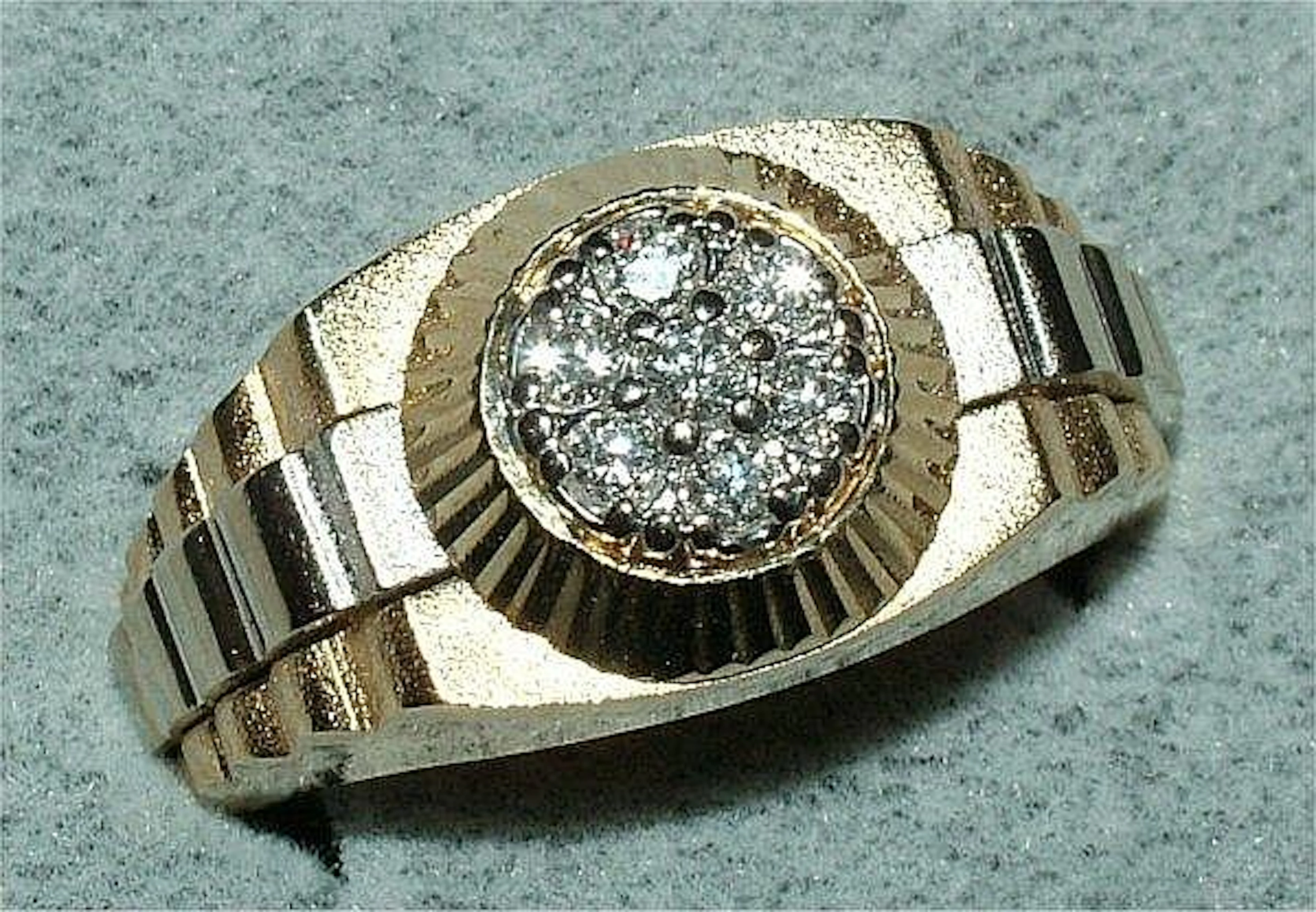 14K TWO TONE ROLEX STYLE RING WITH .25CT TOTAL