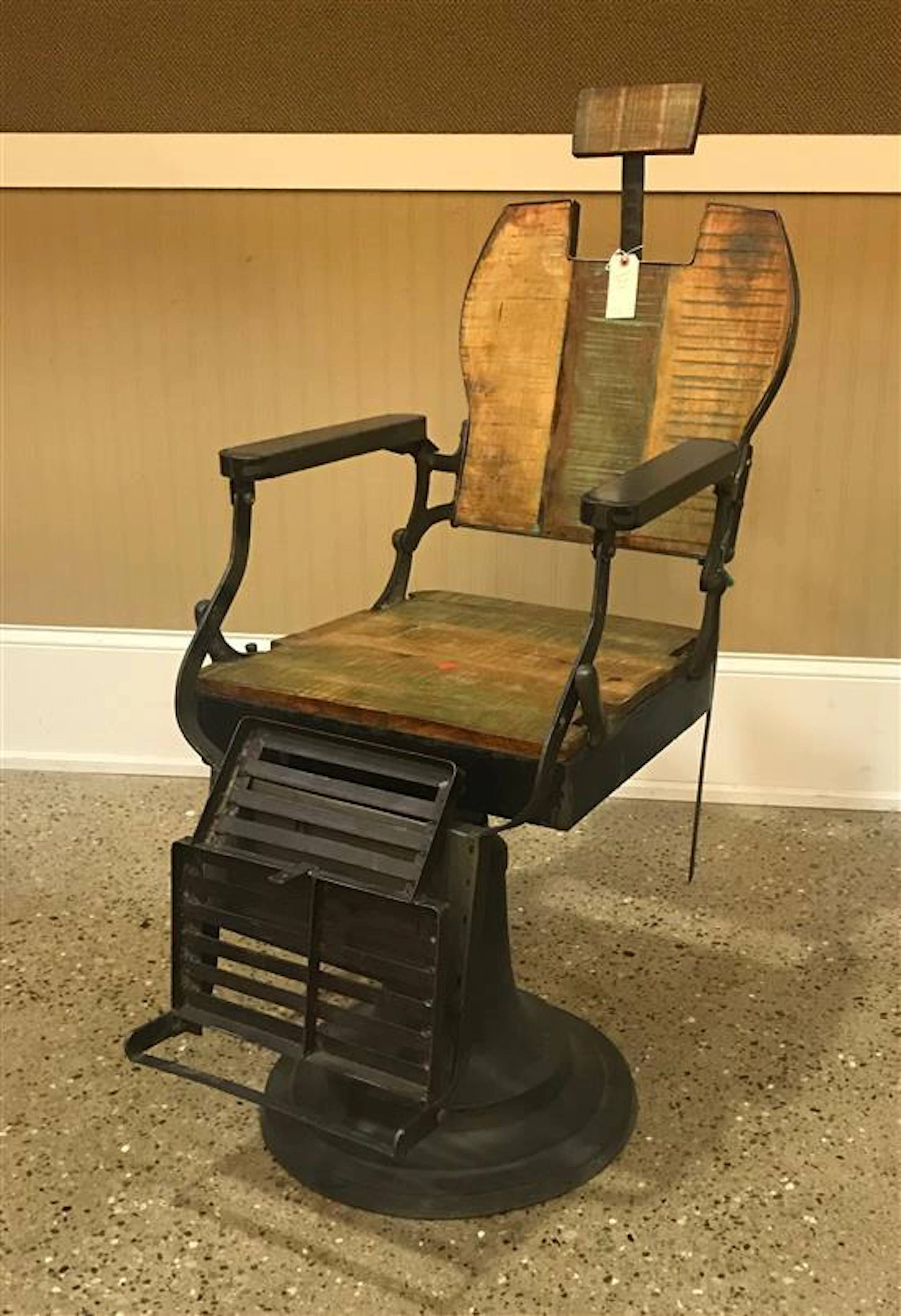 INDUSTRIAL STEAMPUNK DECORATIVE WOOD AND IRON BARBER STYLE CHAIR