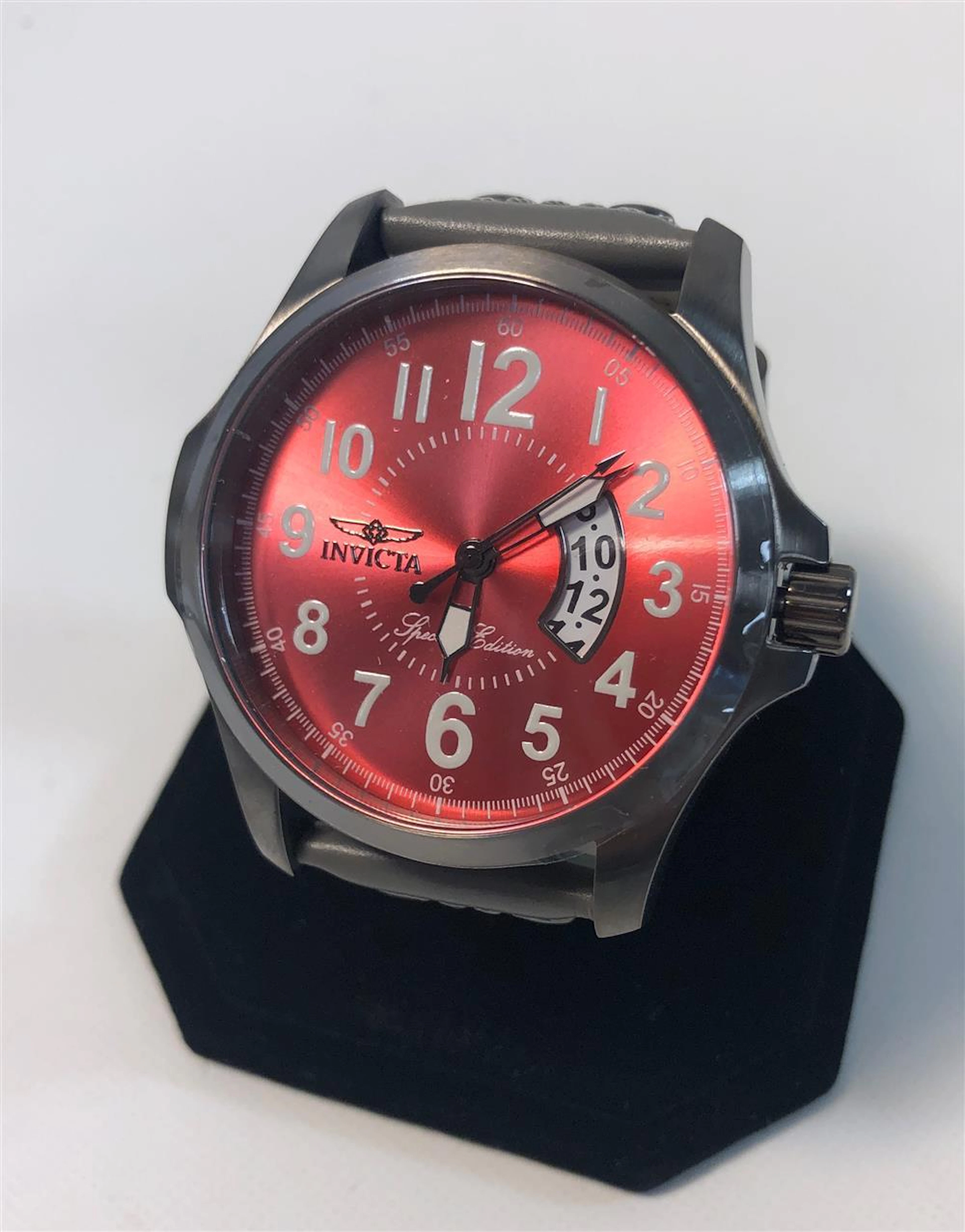 INVICTA WRIST WATCH