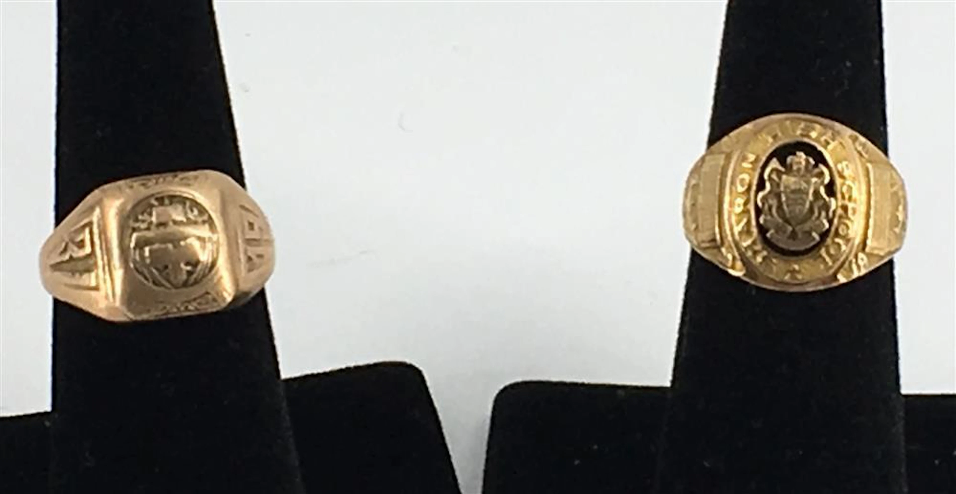 TWO 10KT YELLOW GOLD CLASS RINGS