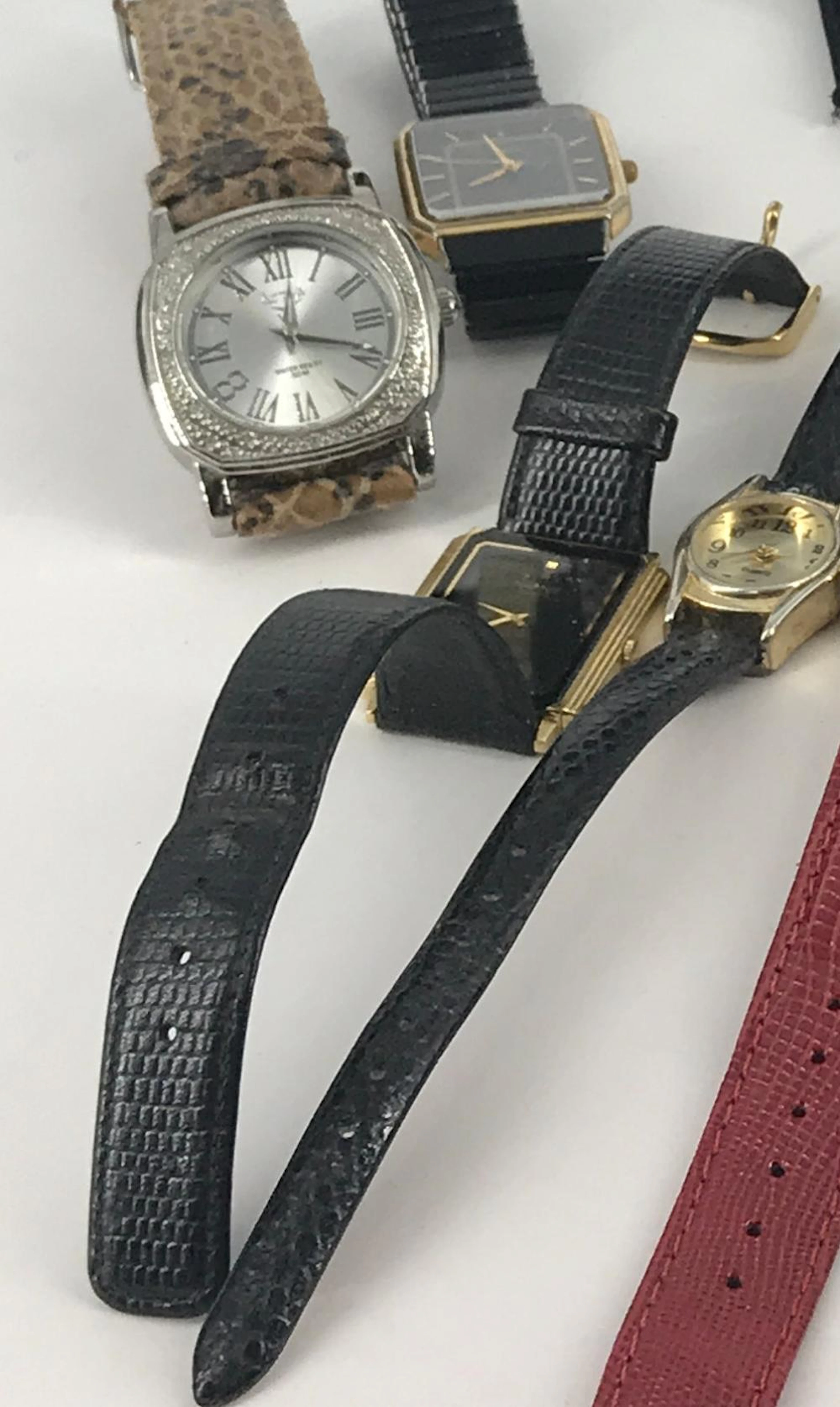 LOT OF ASSORTED WRIST WATCHES