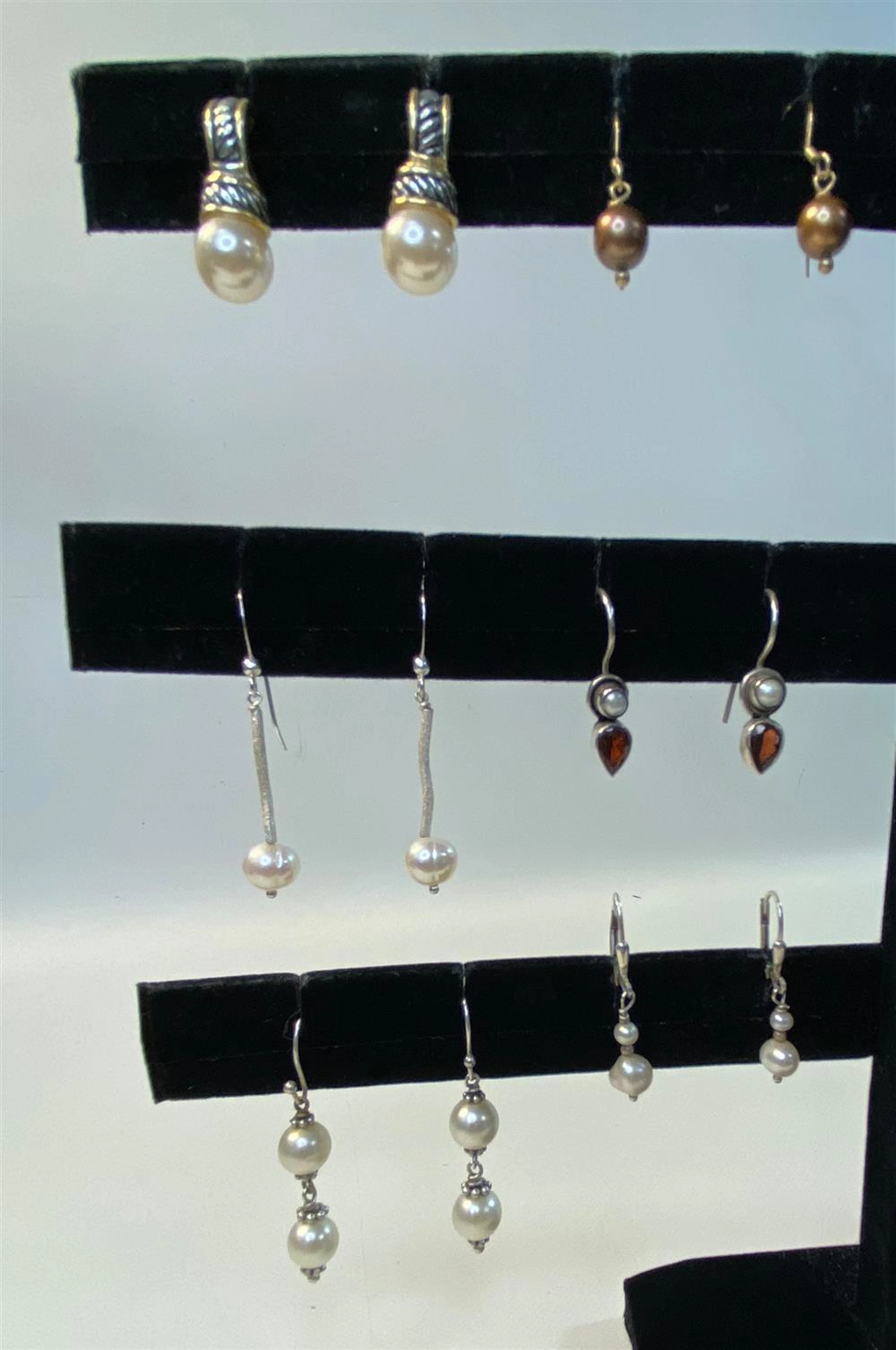 6 PR. PEARL AND FAUX PEARL EARRINGS