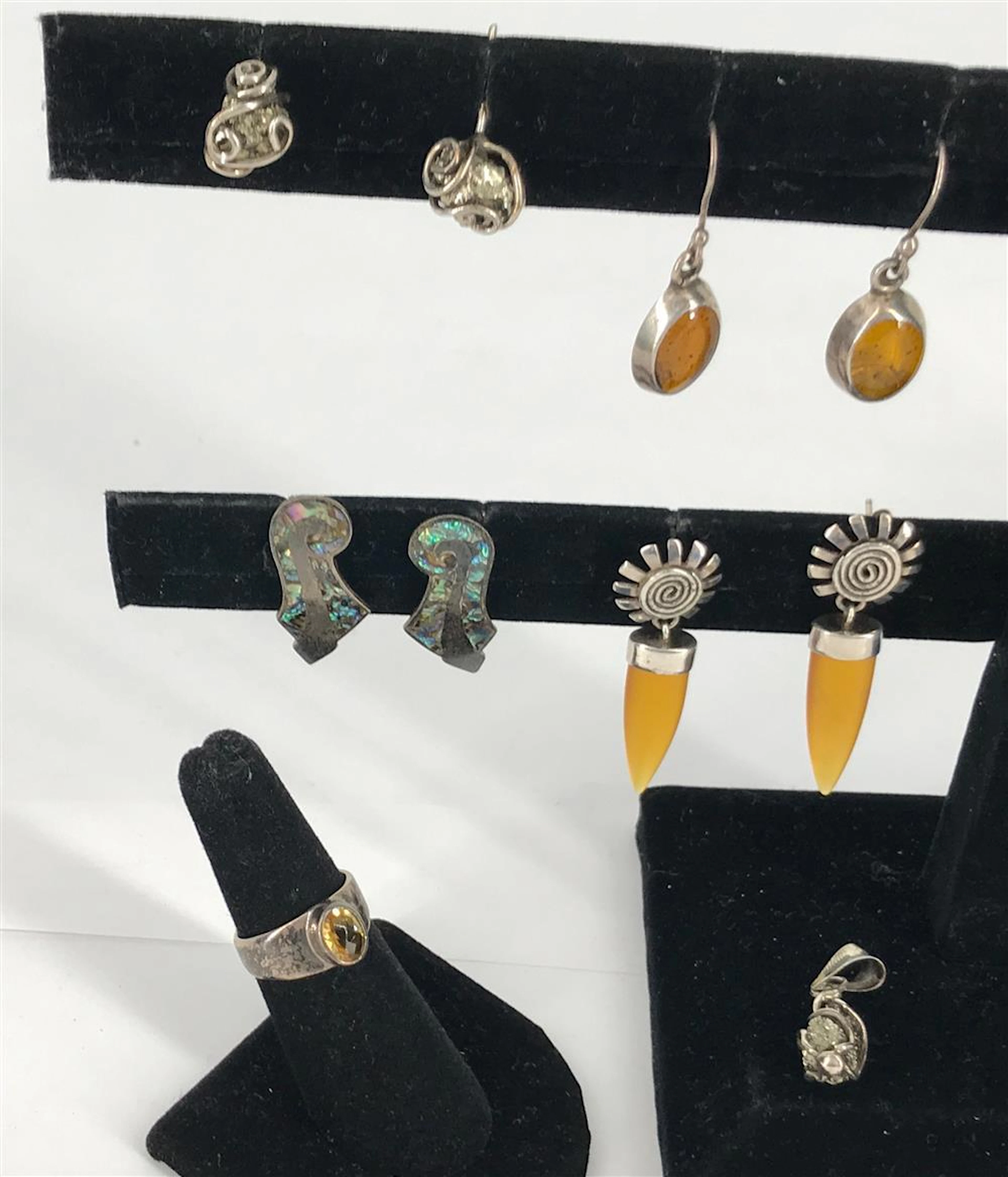 LOT OF STERLING SILVER FASHION JEWELRY