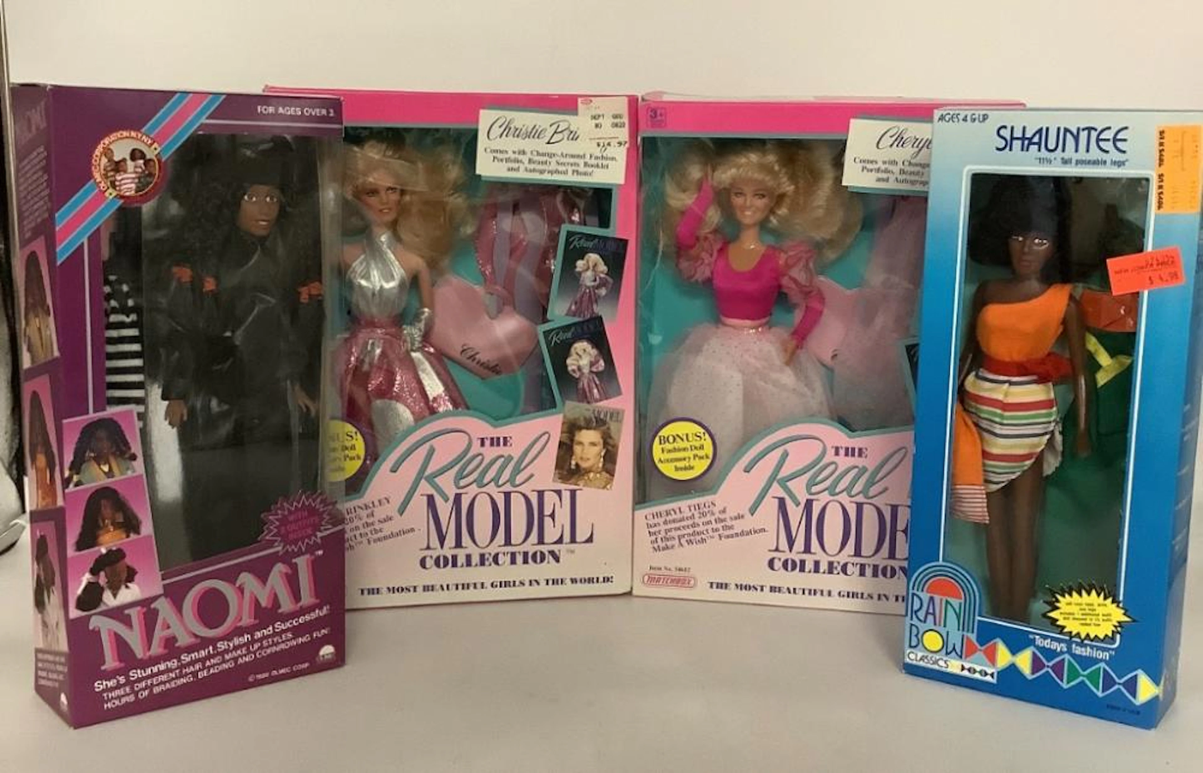 (4) dolls-Shauntee (Rainbow Classics)-Naomi-Cheryl...