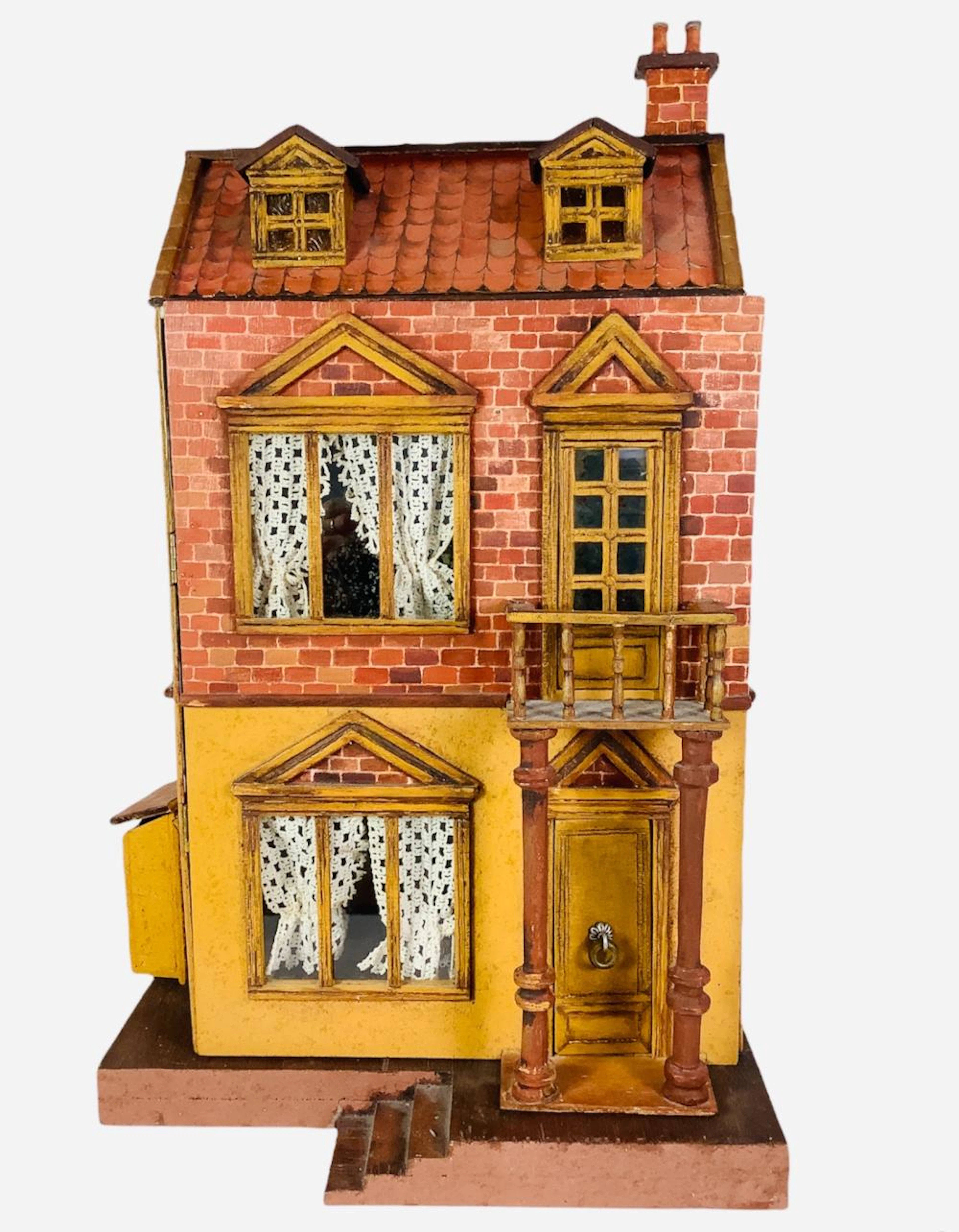 Wood dollhouse approx 24? tall