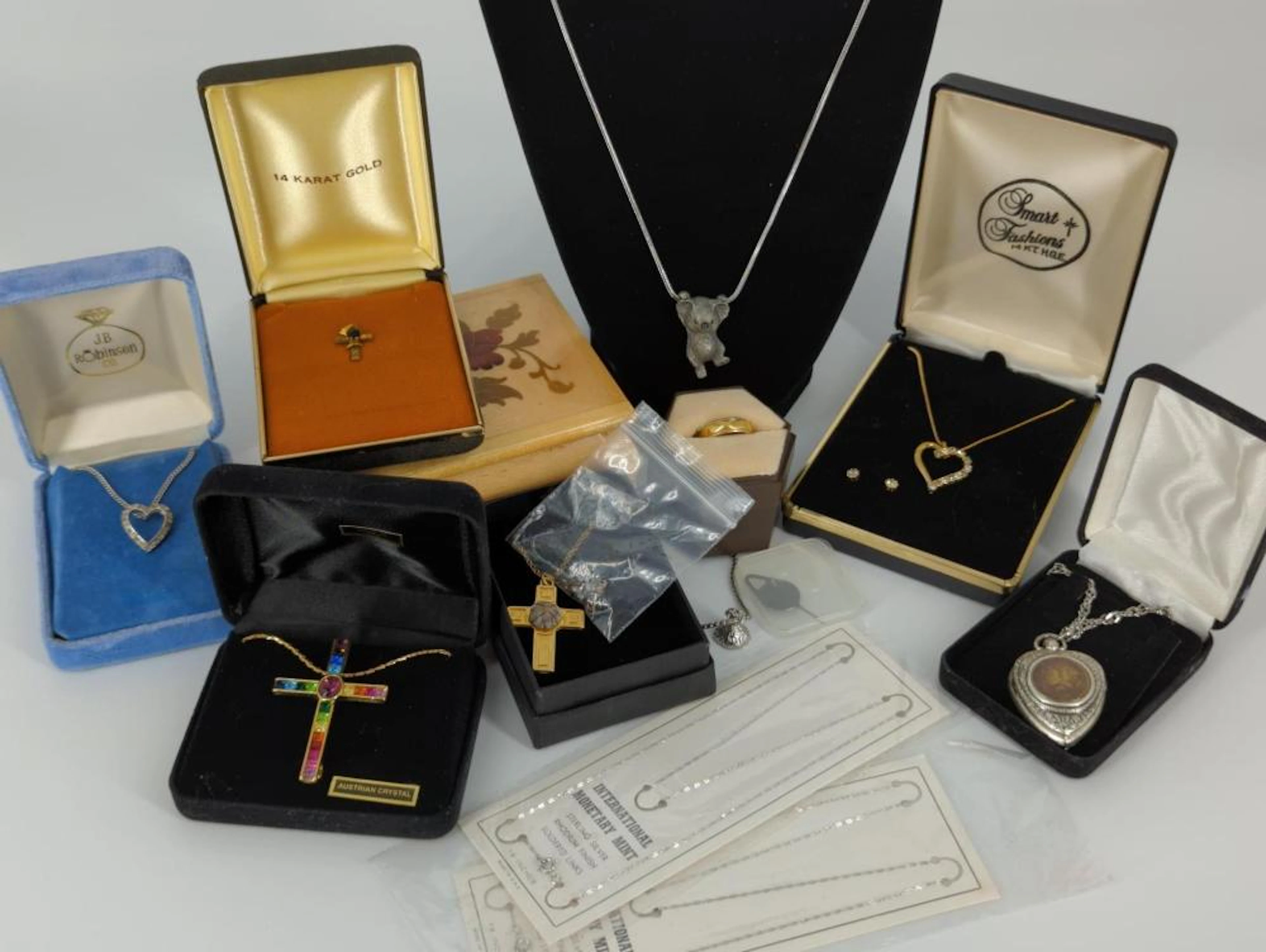 Lot of Assorted Jewelry & Accessories