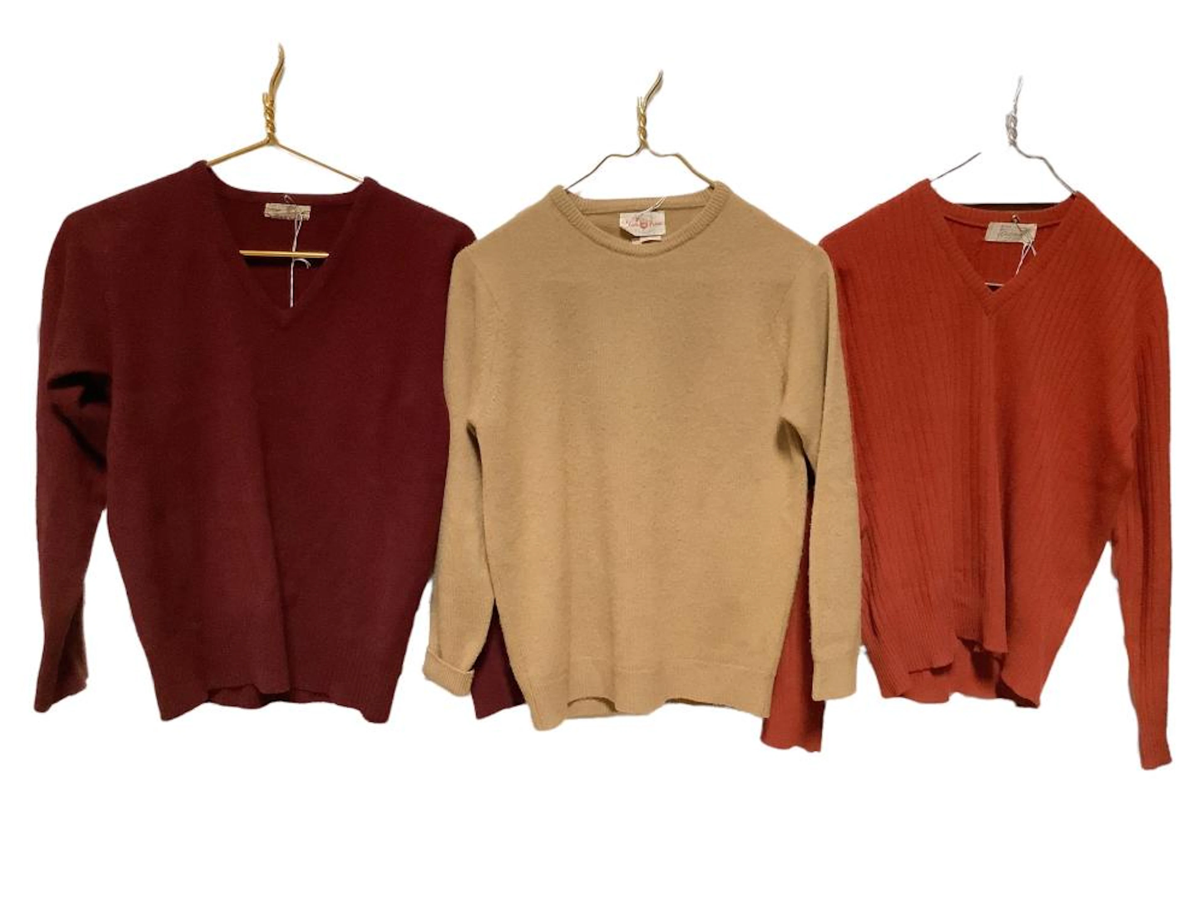 Lot of 3 lady?s vintage pullover 2 - 100% cashmere v-neck...