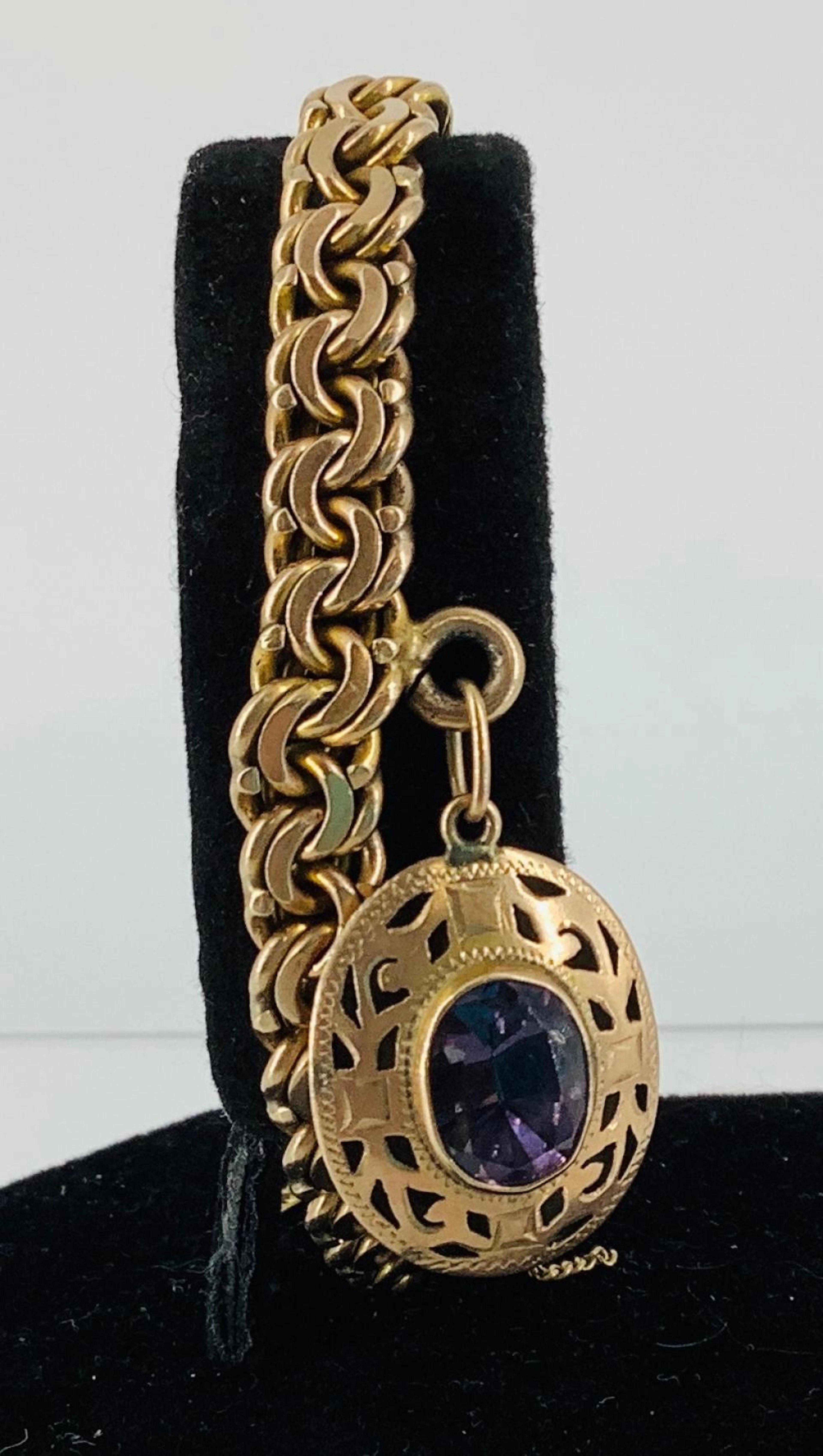 Antique 9kt Gold Bracelet With 9kt Gold Pendant ft. Alexandrite Gemstone