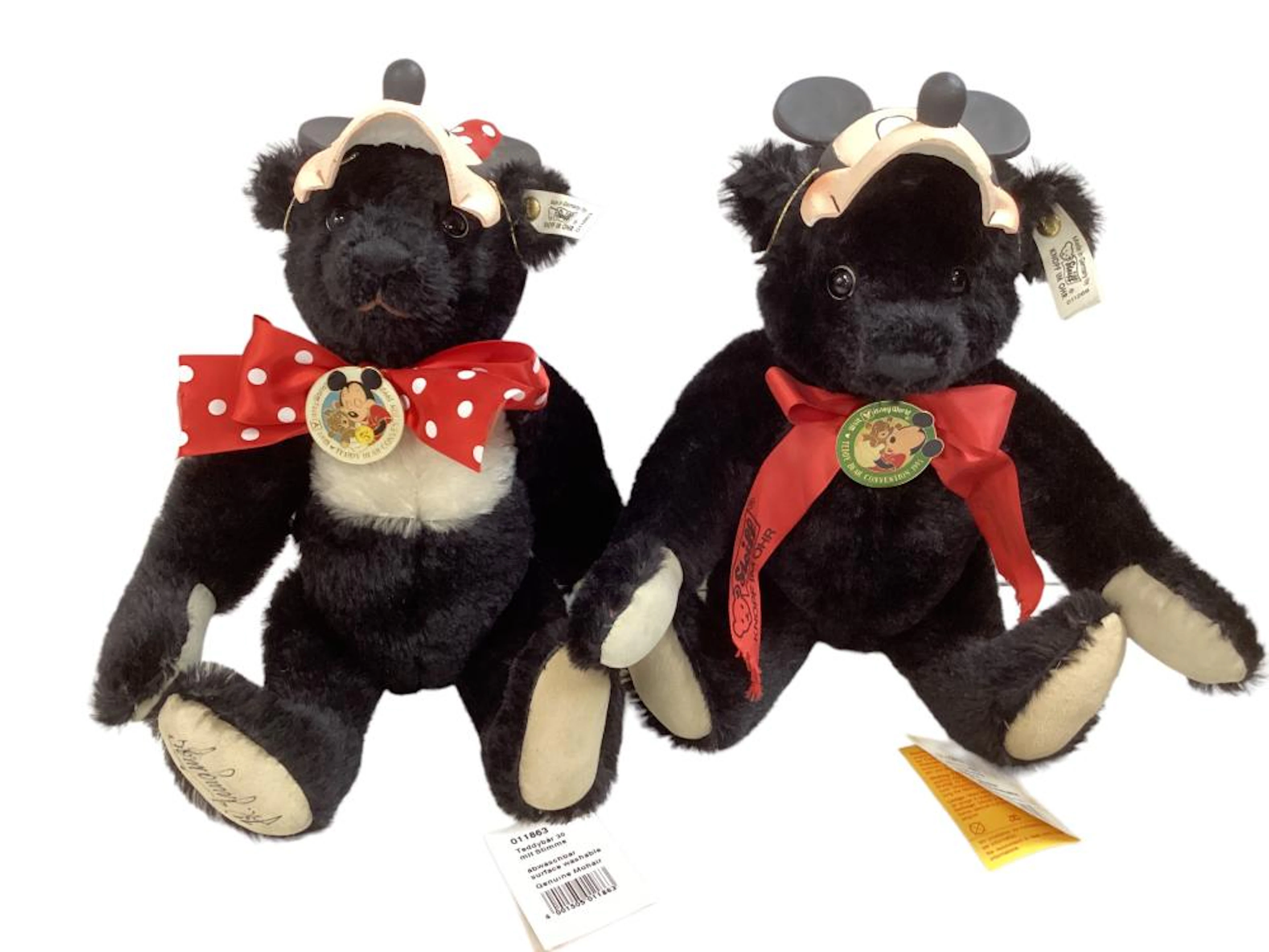 Pair of 12 1/2" black Steiff bears including growler...