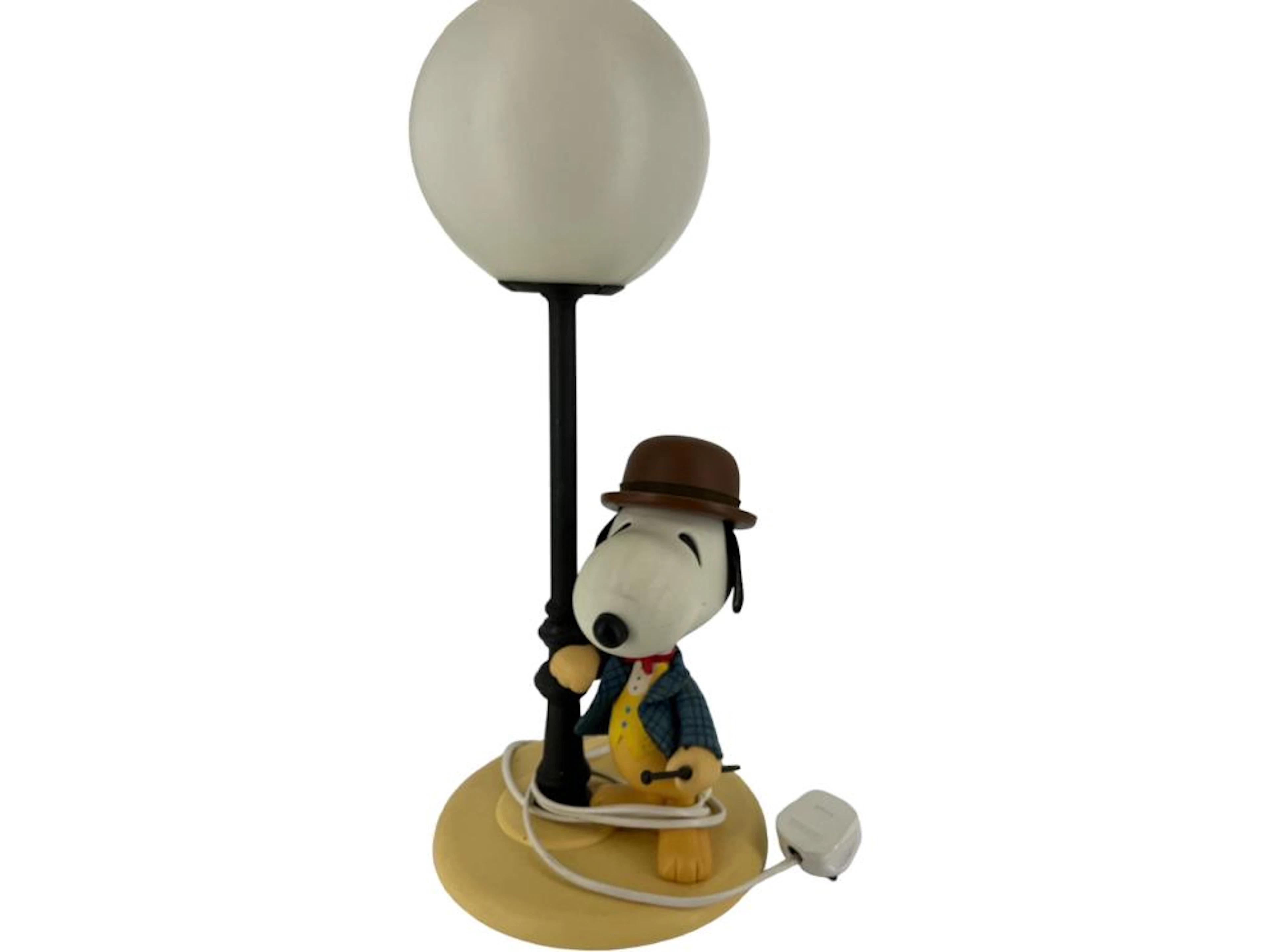 (1) Rare Vintage SNOOPY Table Lamp from Italy. PEANUTS