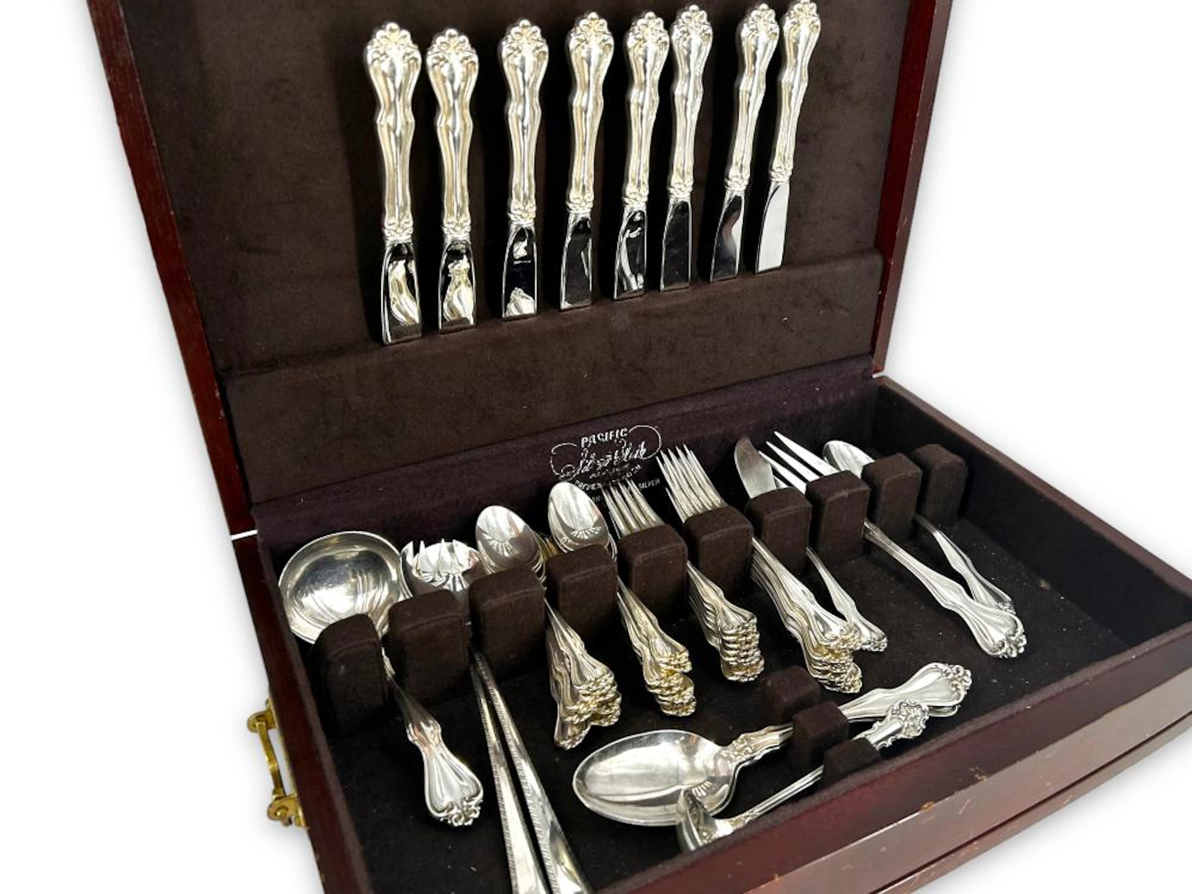 Westmorland Flatware Set in Chest - 49.84 Troy Ounces tw.