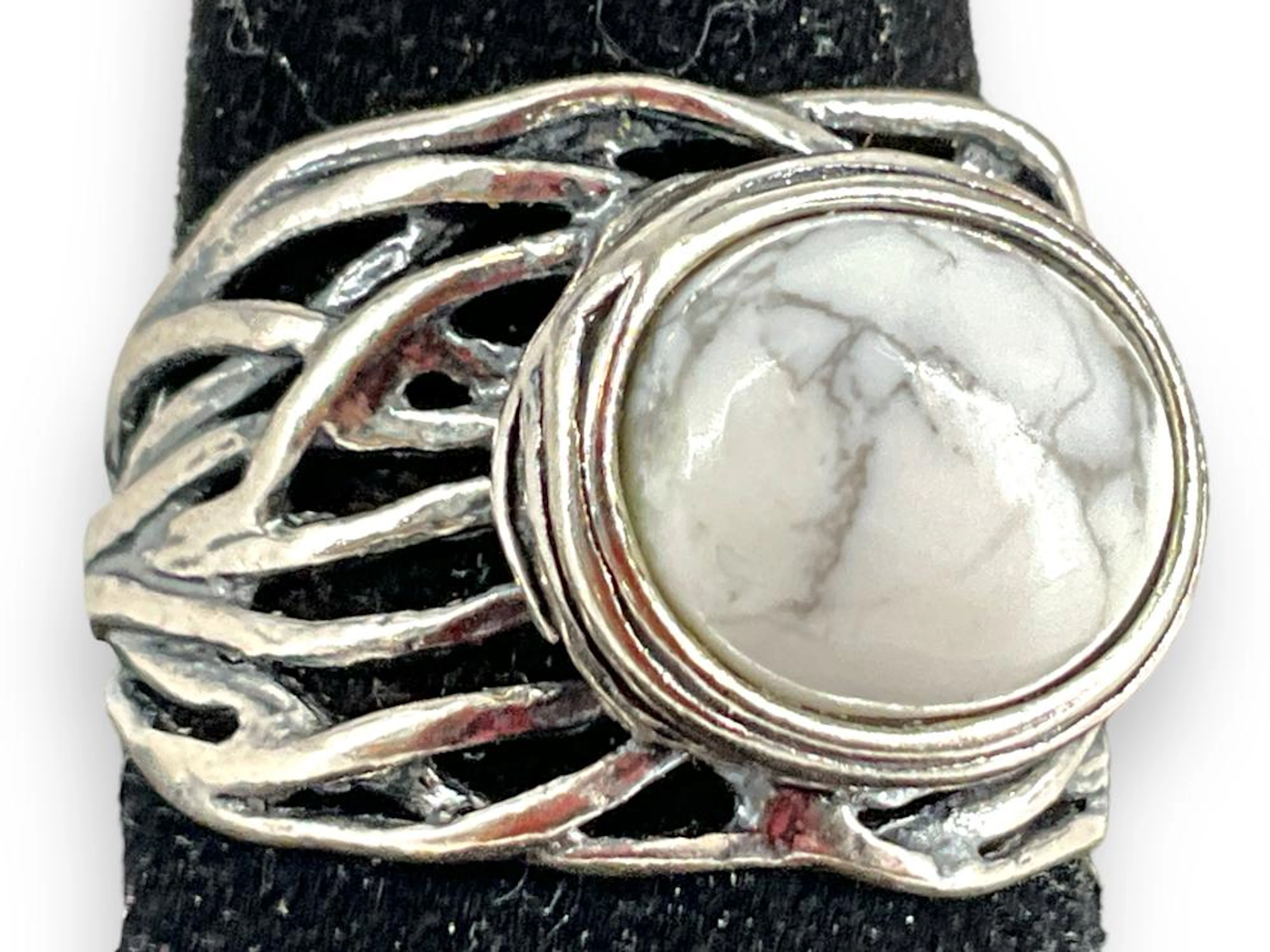Sterling Silver Howlite Ring