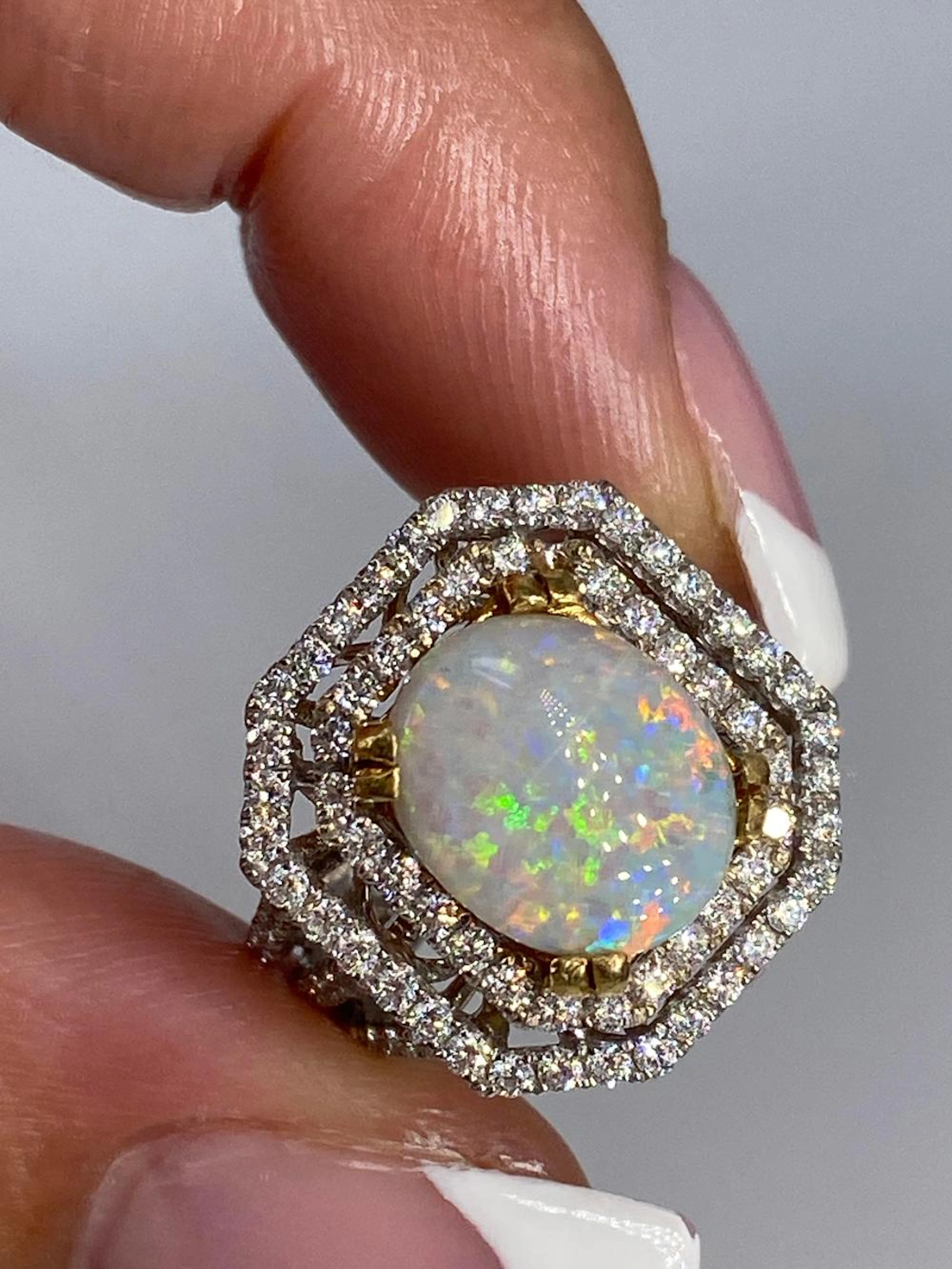 Fantastic 18kt White Gold Opal & Diamond Ring