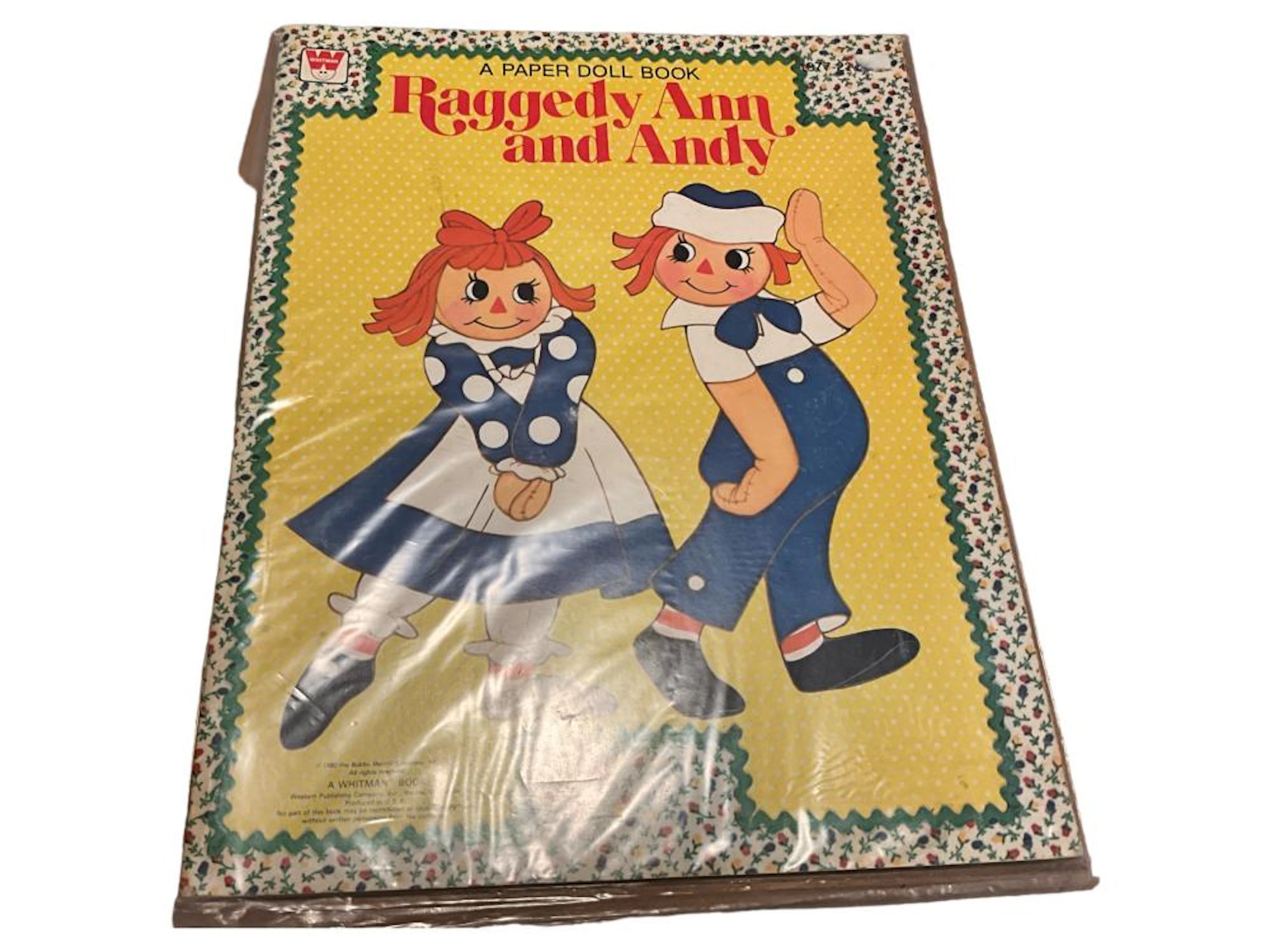 1980 Whitman ?Raggedy Ann and Andy - 1977-23? Paper Doll Book - Uncut