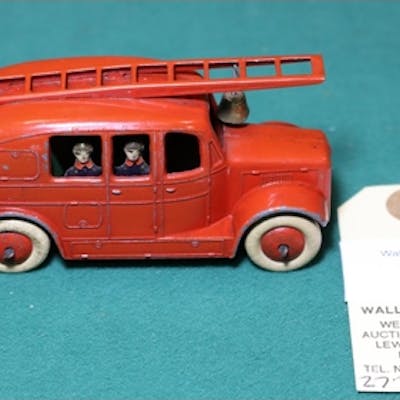 Dinky Toys Streamline Fire Engine (25k). A 1930's example in... | Barnebys