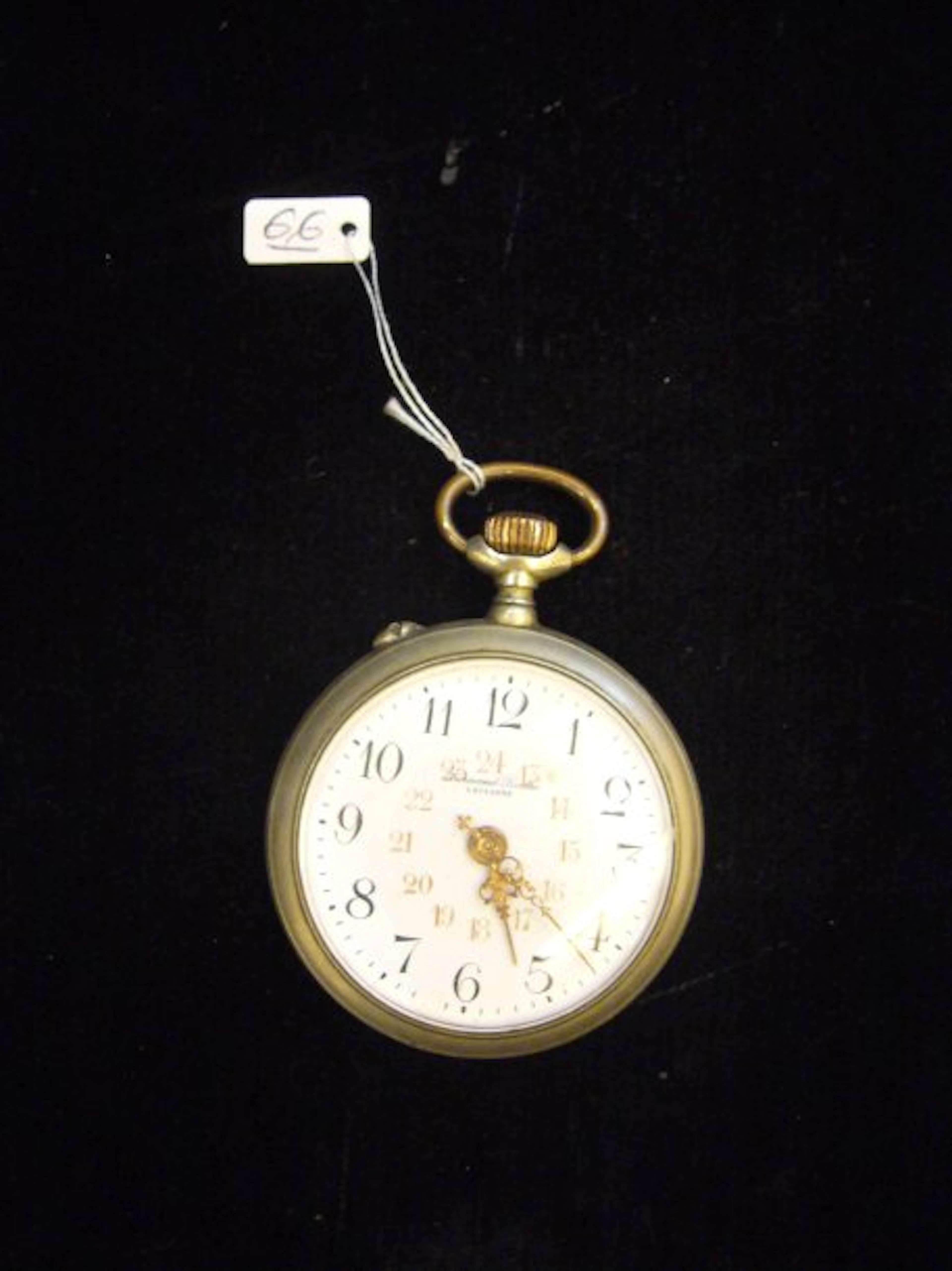 Montre de poche boitier uni nickelé numérotation 24h marque:...