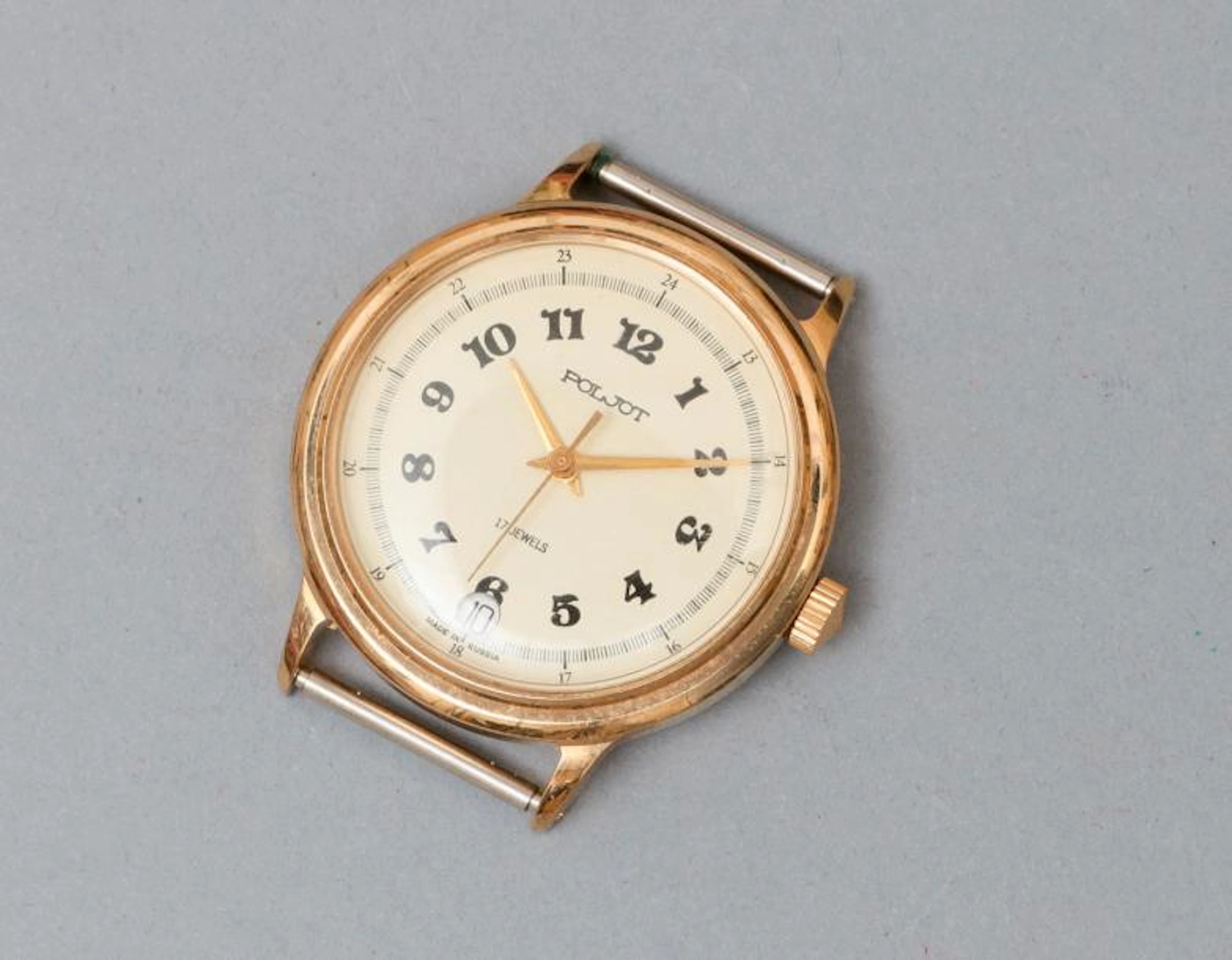 Poljot Boitier de montre en métal doré