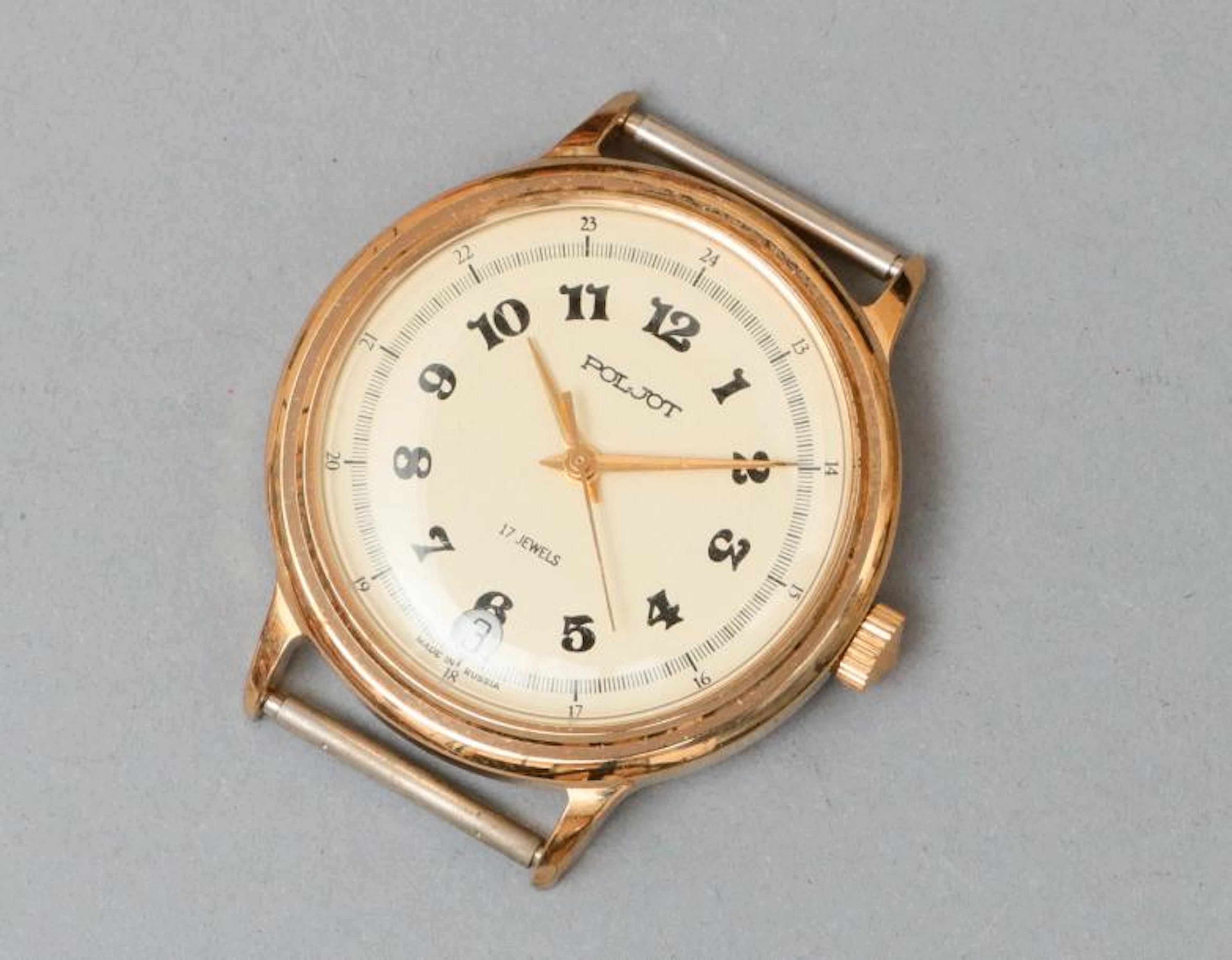 Poljot Boitier de montre en métal doré