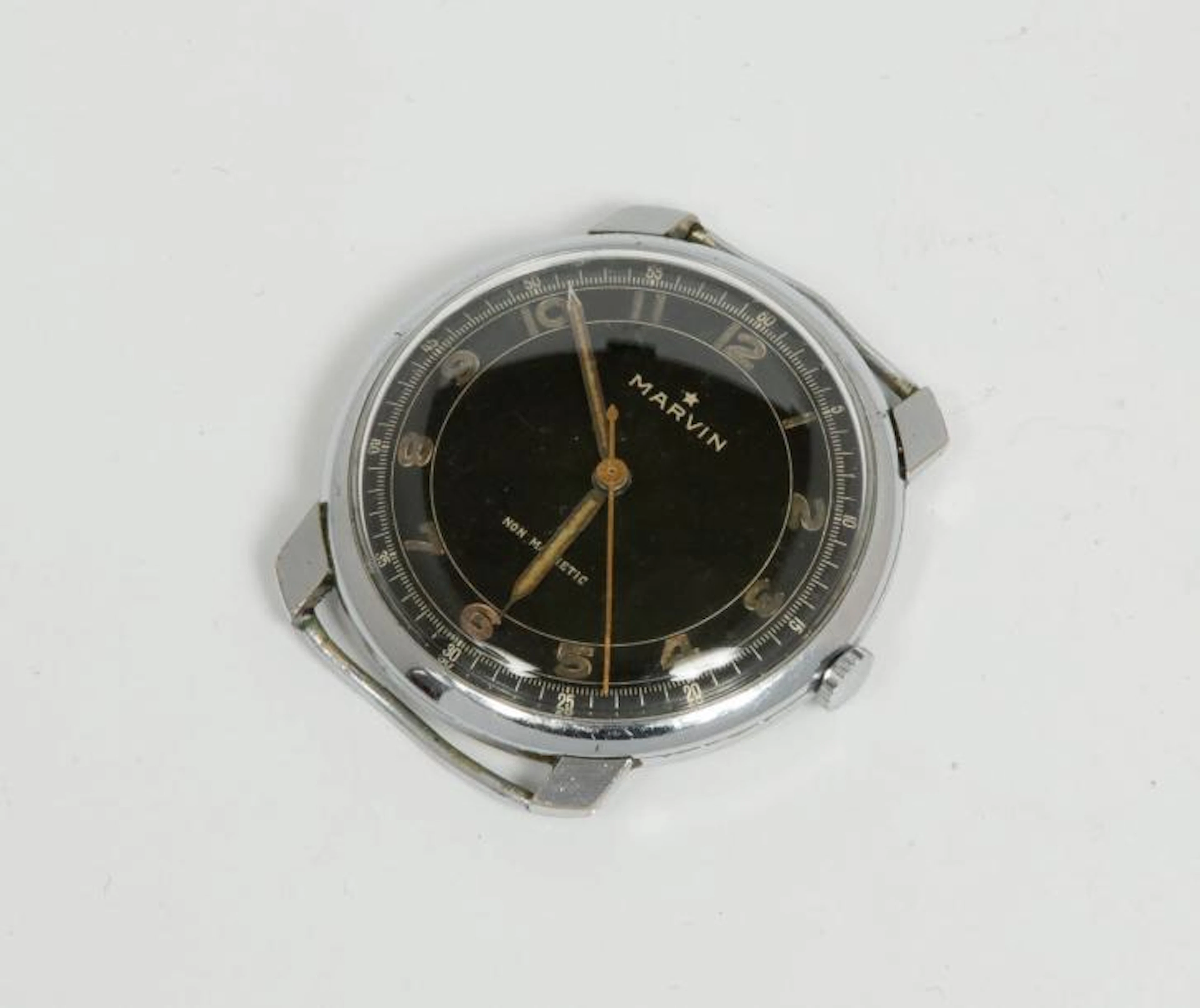 Boitier de montre d'homme en acier