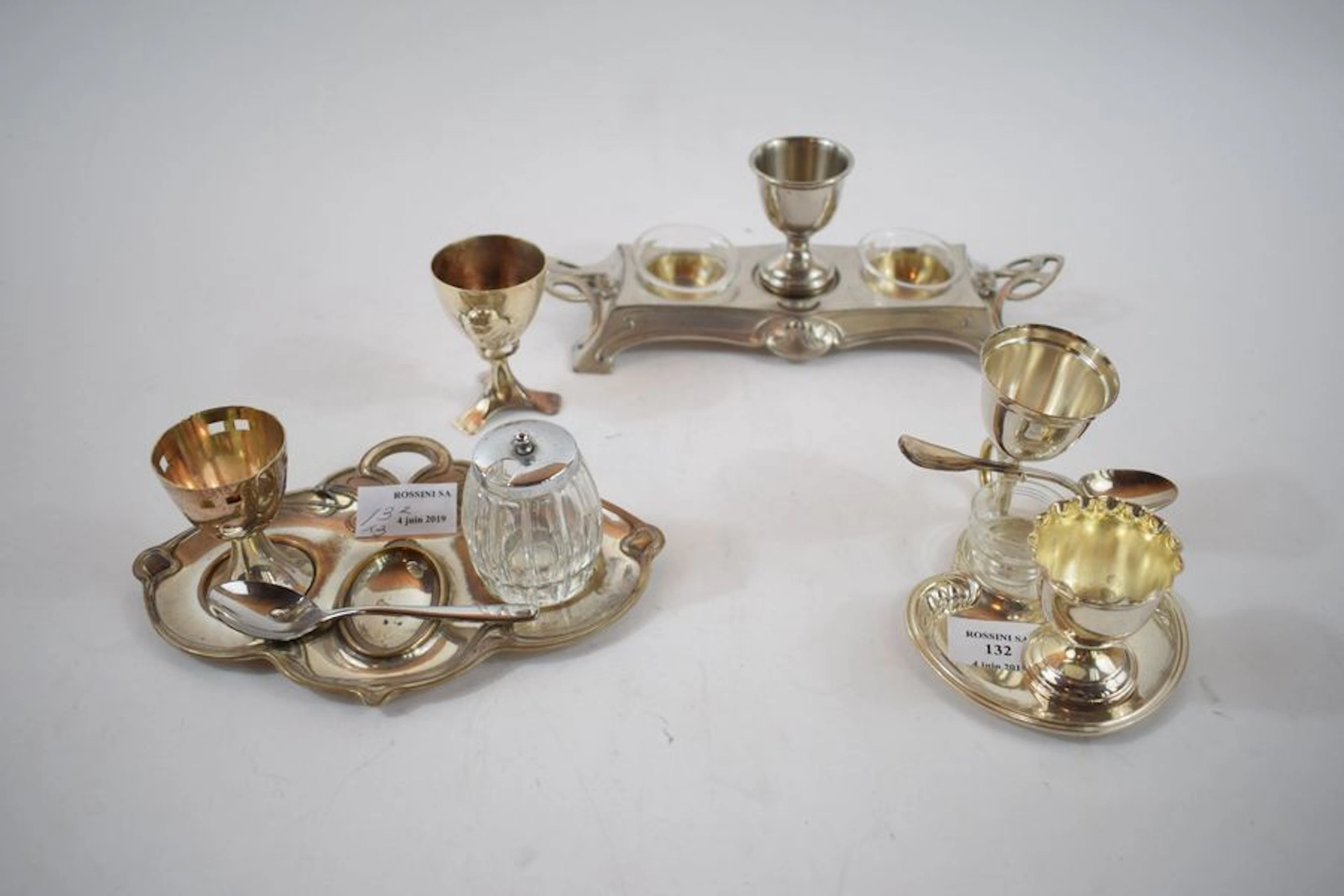 WMF Trois services à œufs en métal argenté... - Lot 132 - Rossini