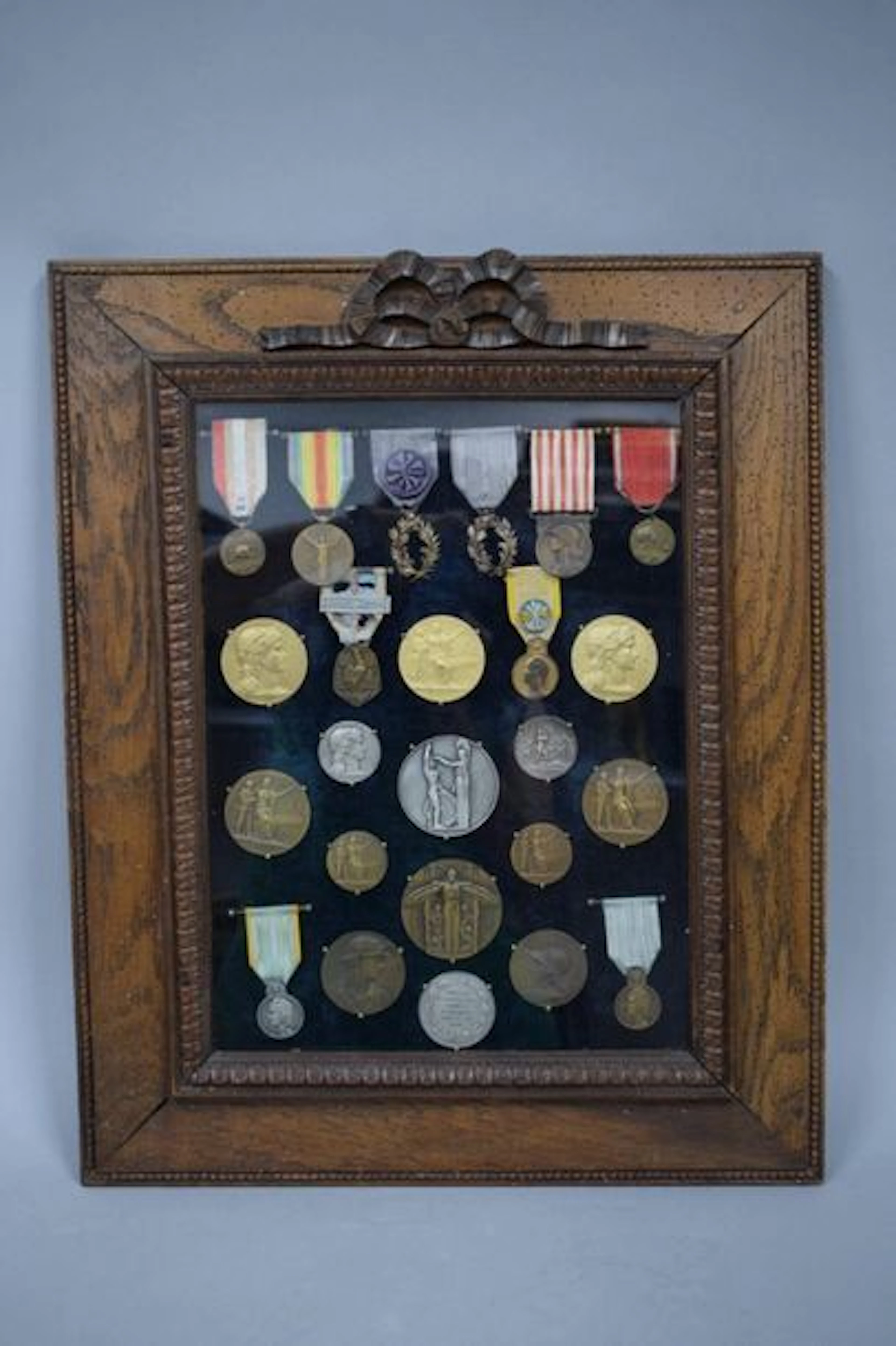 Bel ensemble de médailles militaires et civiles... - Lot 48 - Rossini
