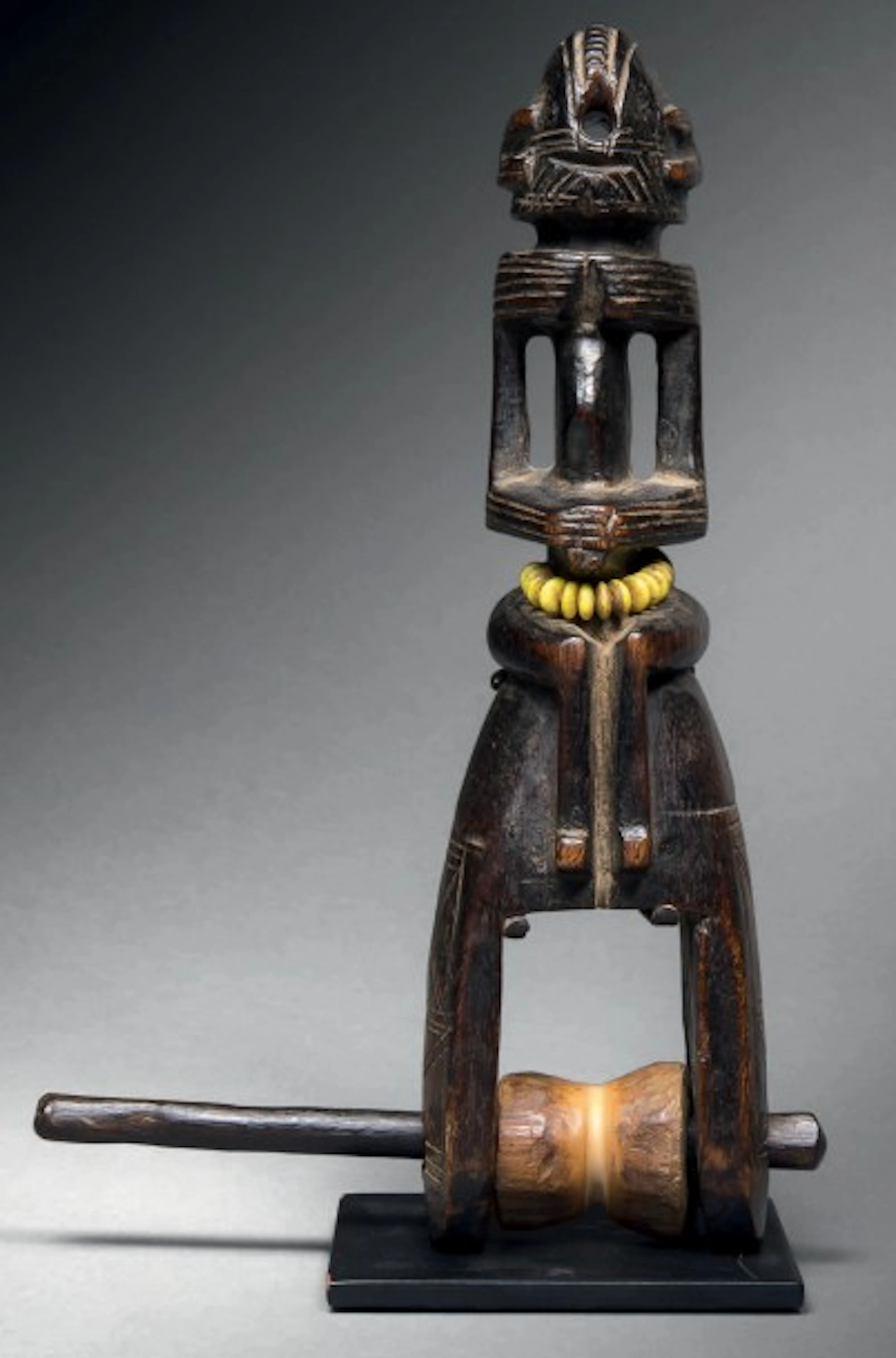 Poulie Dogon avec un personnage