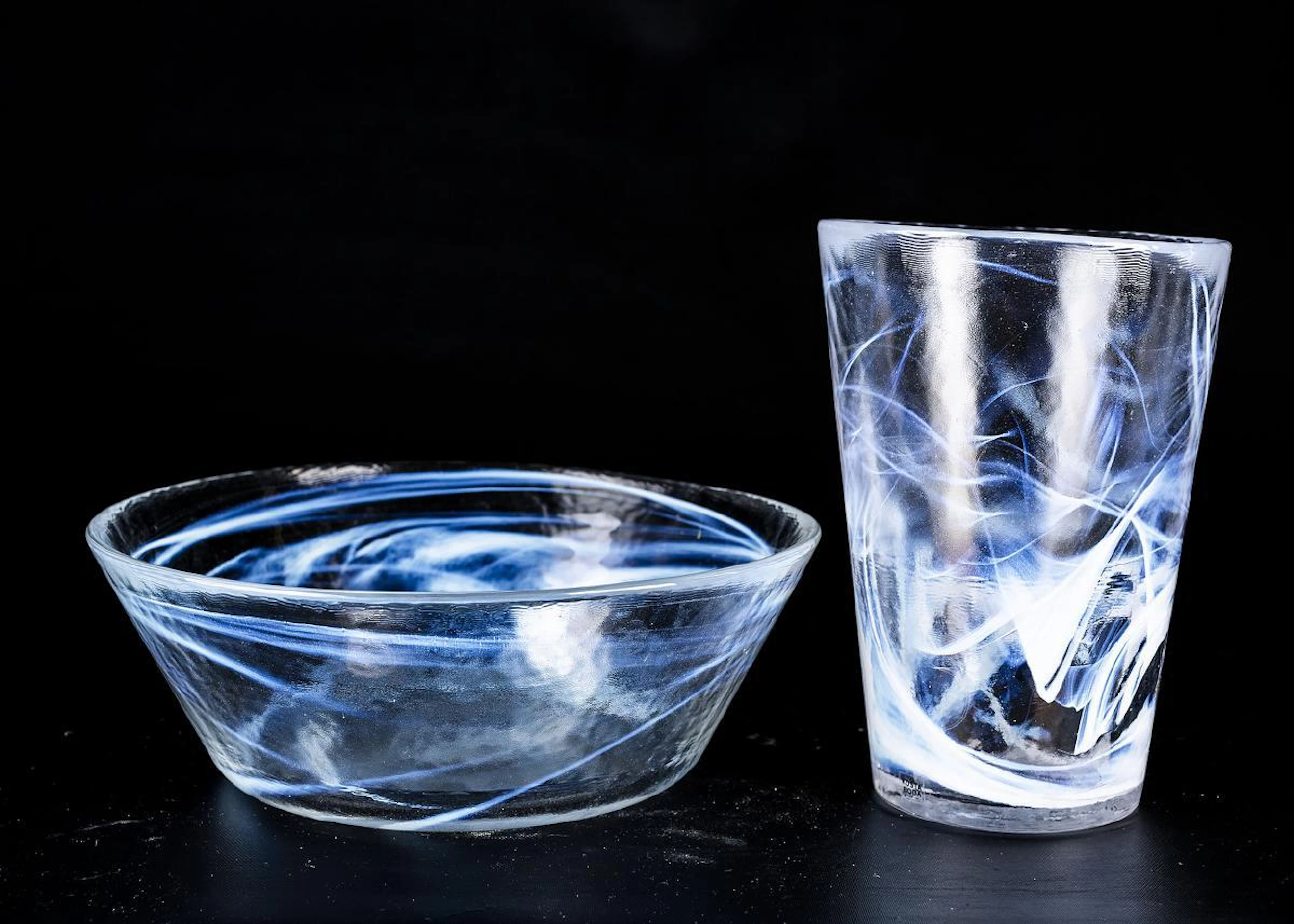 ULRICA HYDMAN VALLIEN, "Mine" Konstglas, Kosta Boda, 2 delar