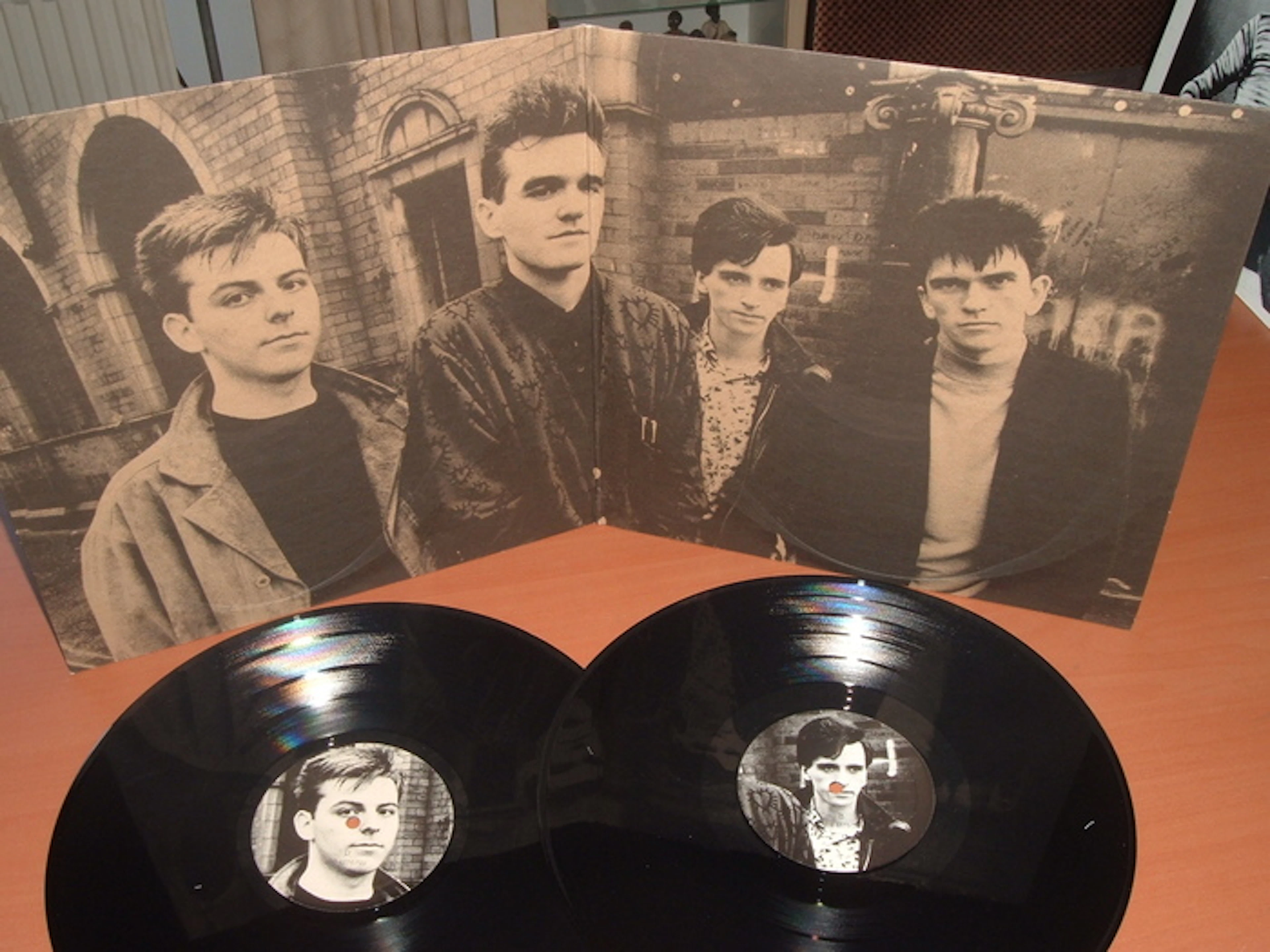 The Smiths 2 LP On The Road (Postpunk - Indierock)