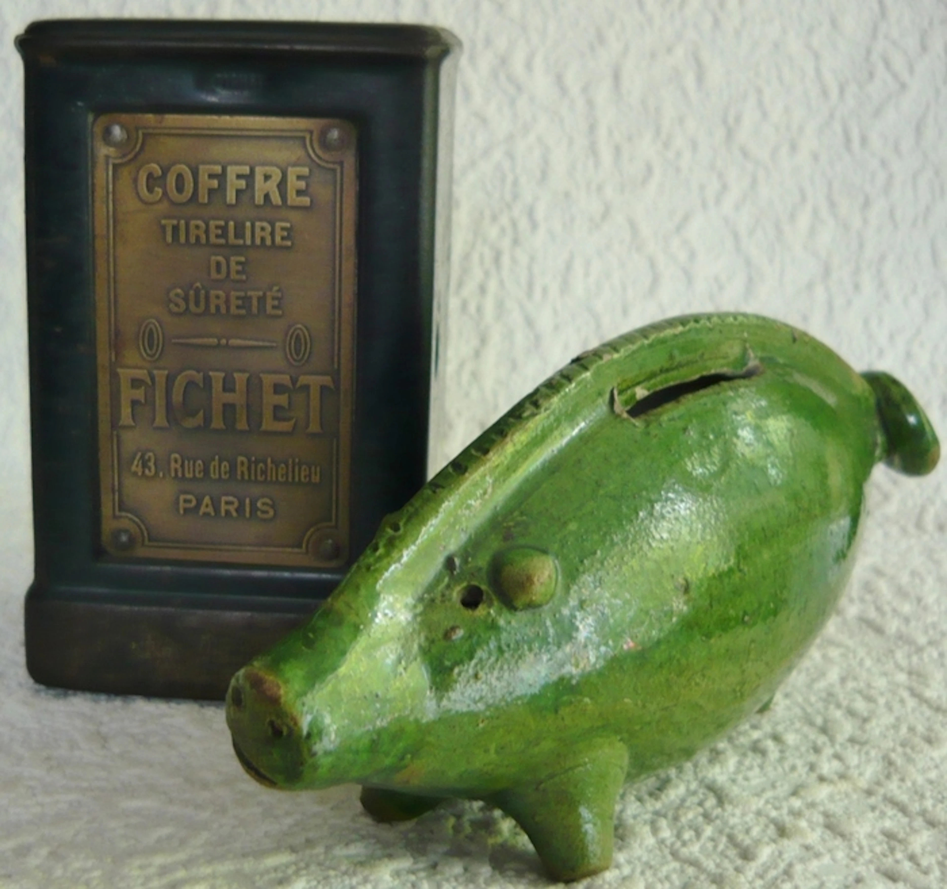 Lot met twee bijzondere spaarpotten - ca. 1925