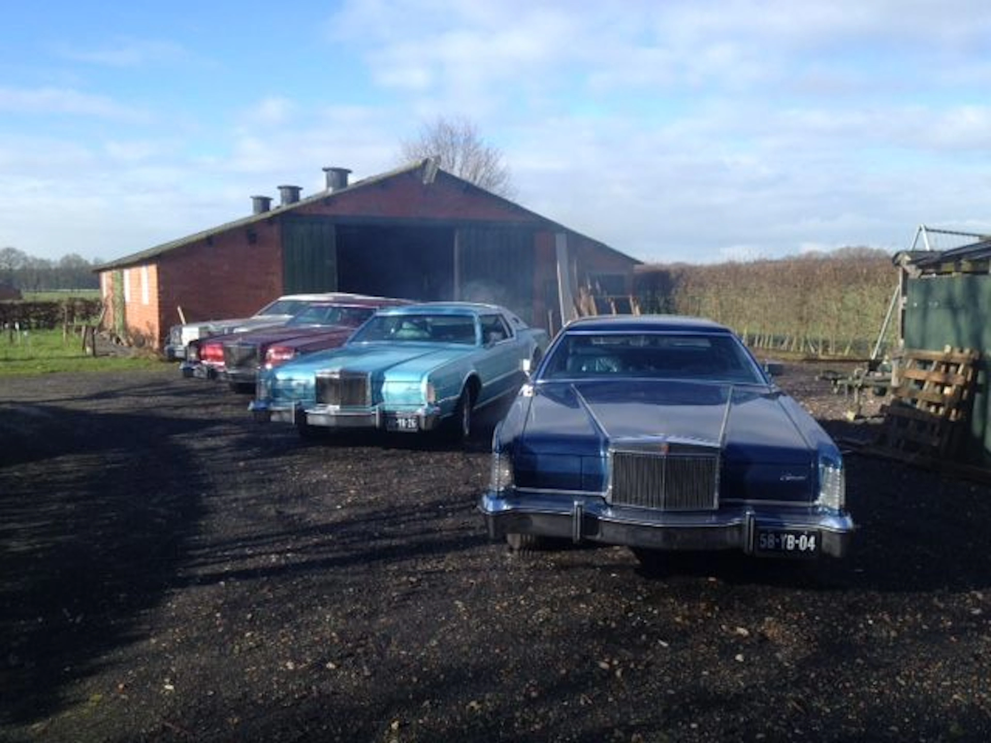 Lincoln Continental Mark IV Designer series compleet - Cartier , Givenchy , Emilio Pucci , Bill Blass - 1976