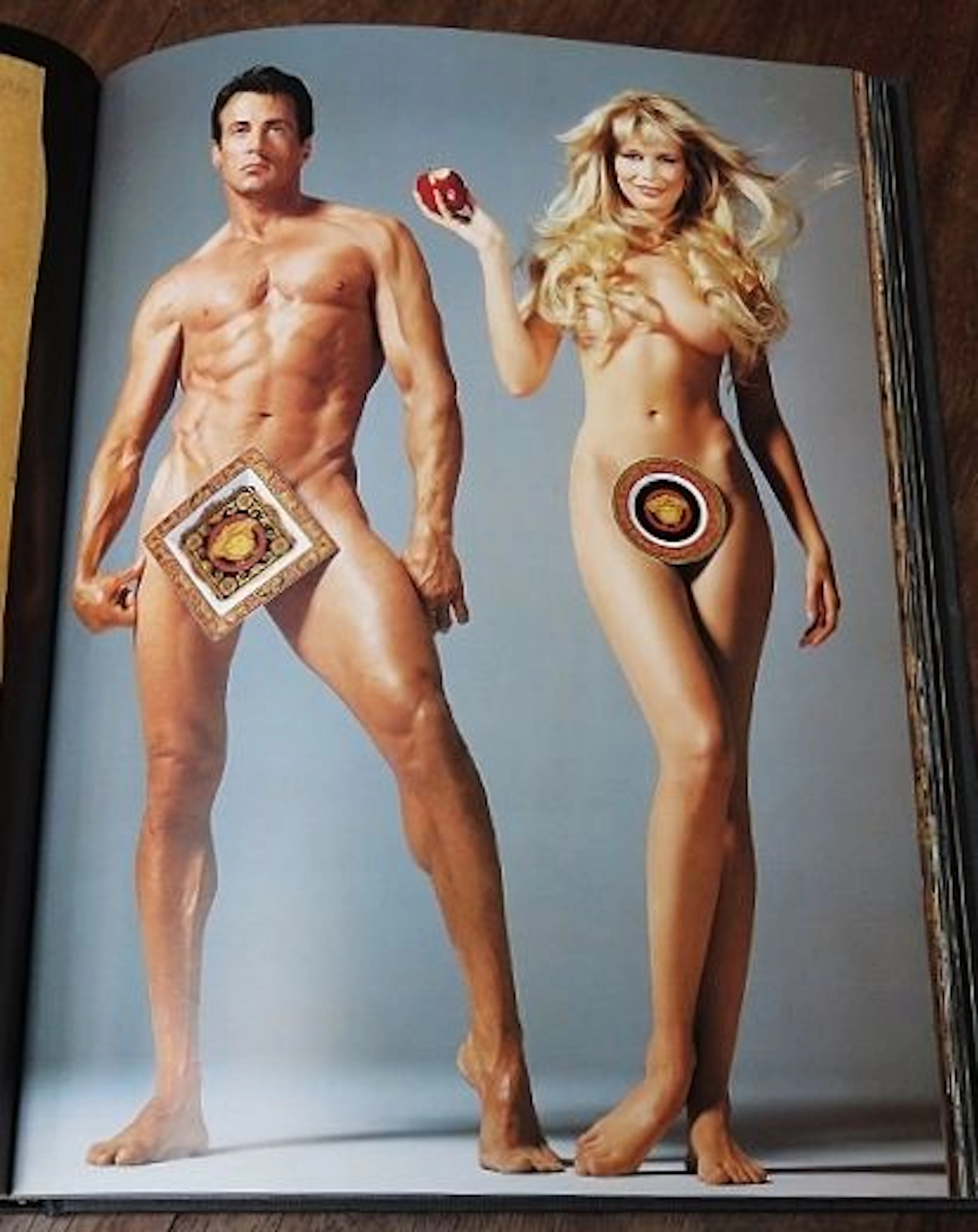 Fashion; Gianni Versace - Do not disturb - 1996