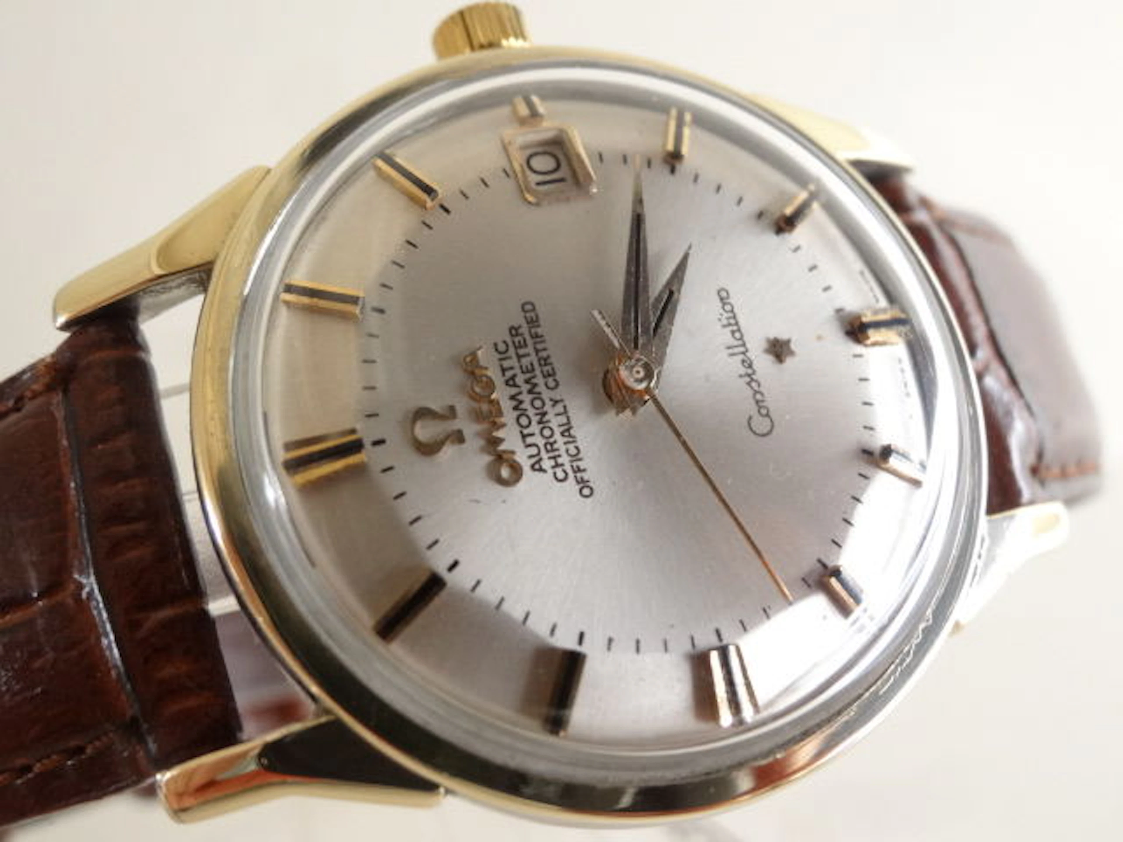 OMEGA - CONSTELLATION CHRONOMETER - GOLD ON STEEL