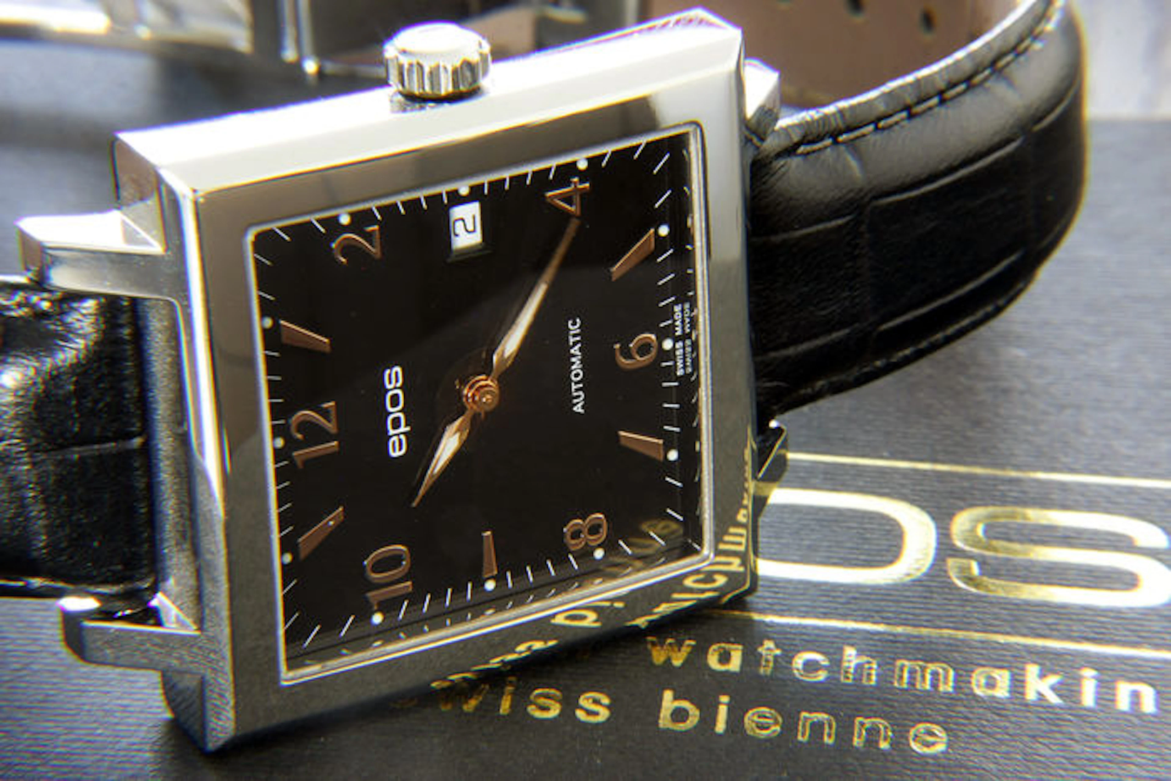 EPOS Originale Square 3376 -- Wristwatch -- 2009