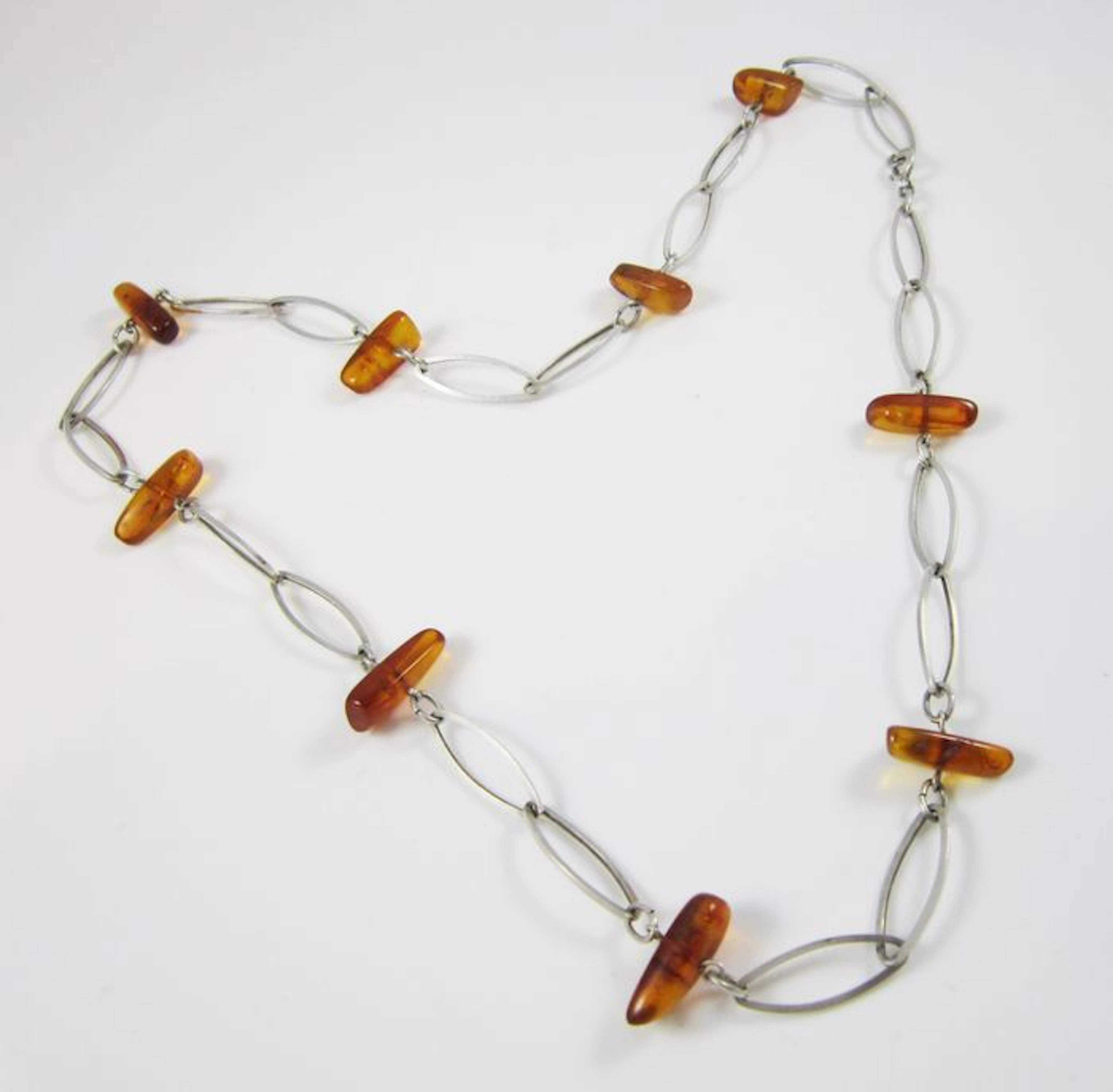 Silver necklace with perpendicular amber pieces, 59 cm, solid 17.5 grams
