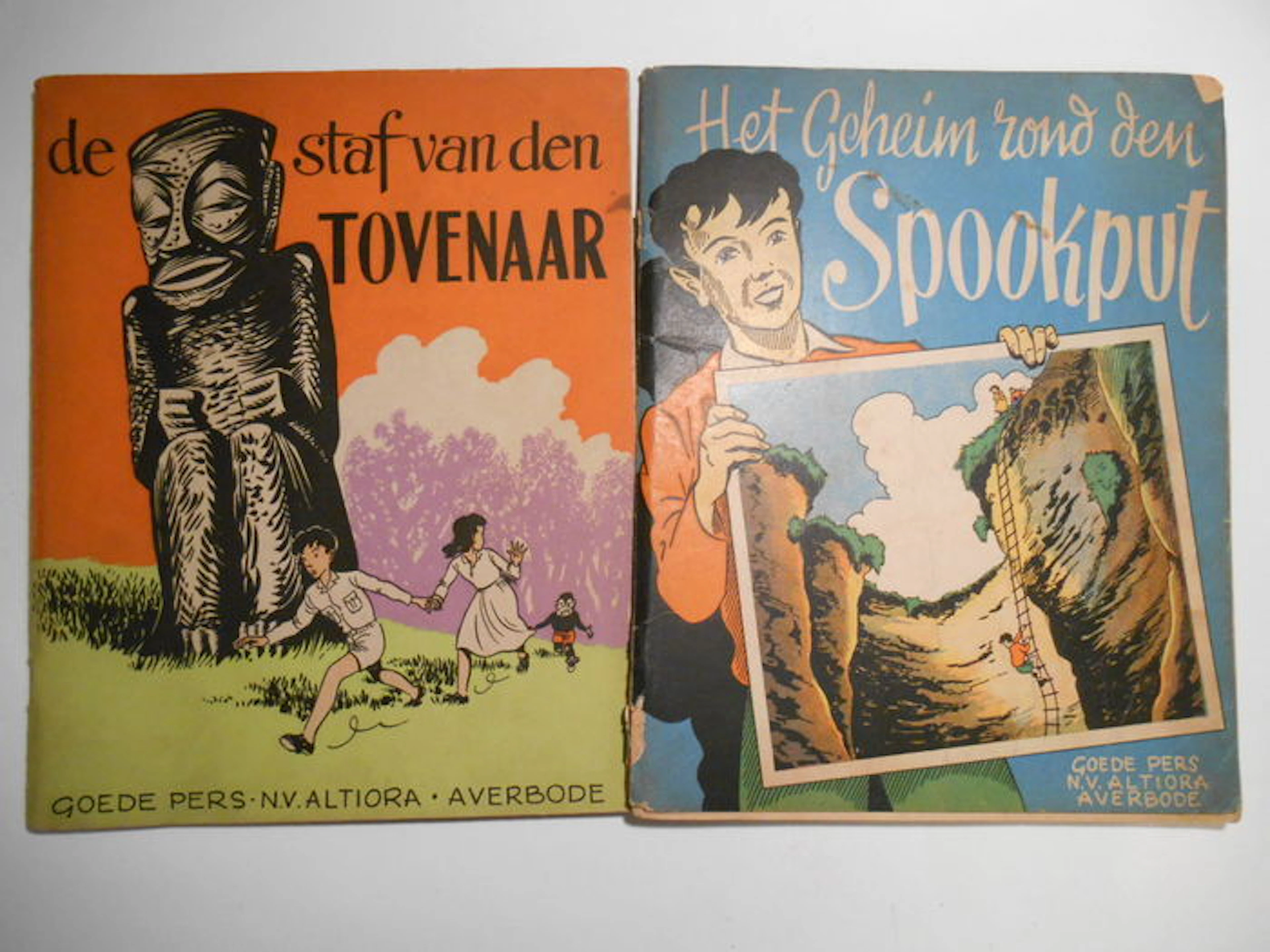 Johnny en Annie - De staf van den tovenaar + Het geheim rond den Spookput - 2xsc - 1e druk (1949/1950)