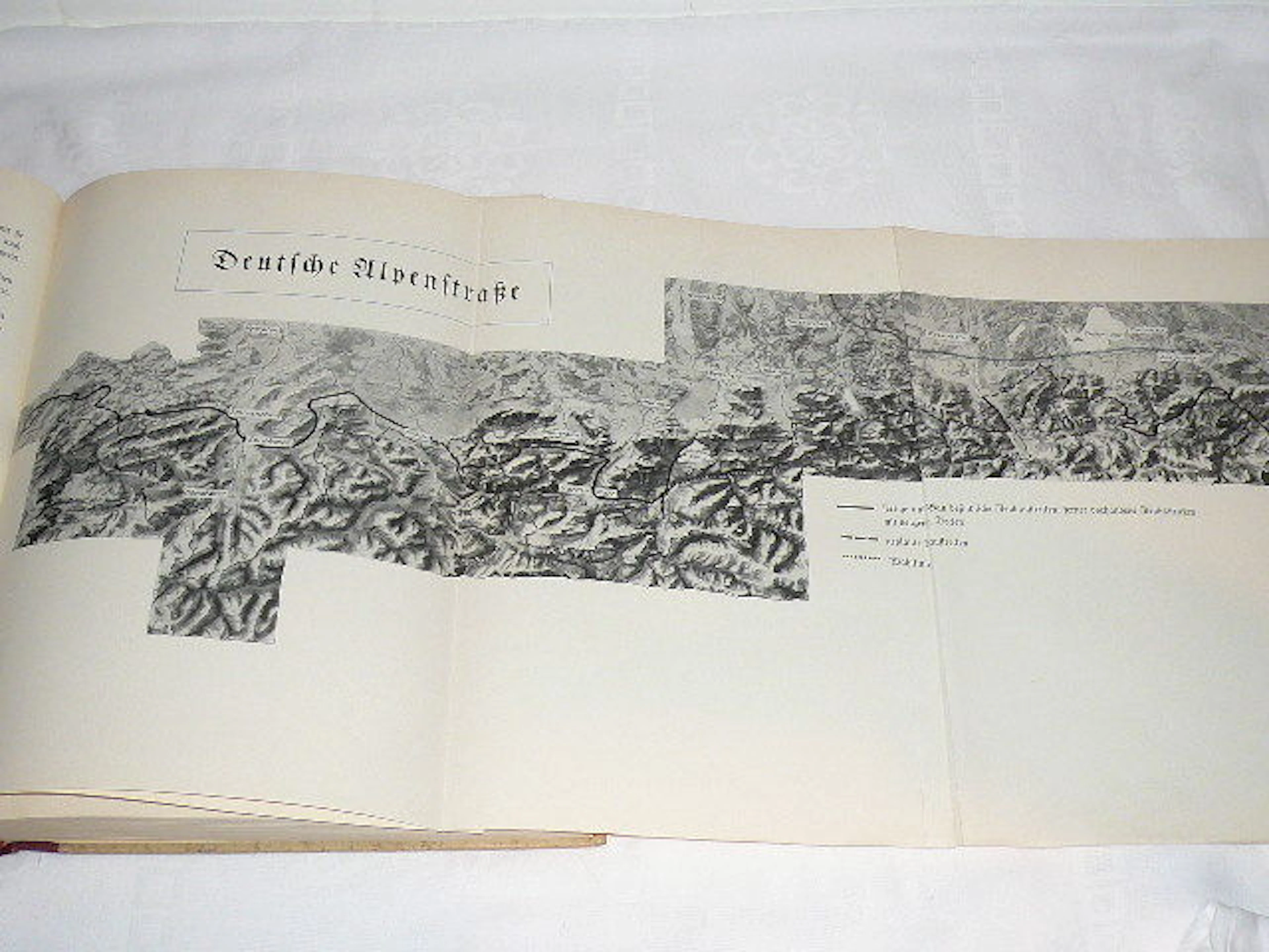 WO II; Bayern im ersten Vierjahresplan. Denkschrift der Bayerischen Landesregierung zum 9. März 1937 - 1937