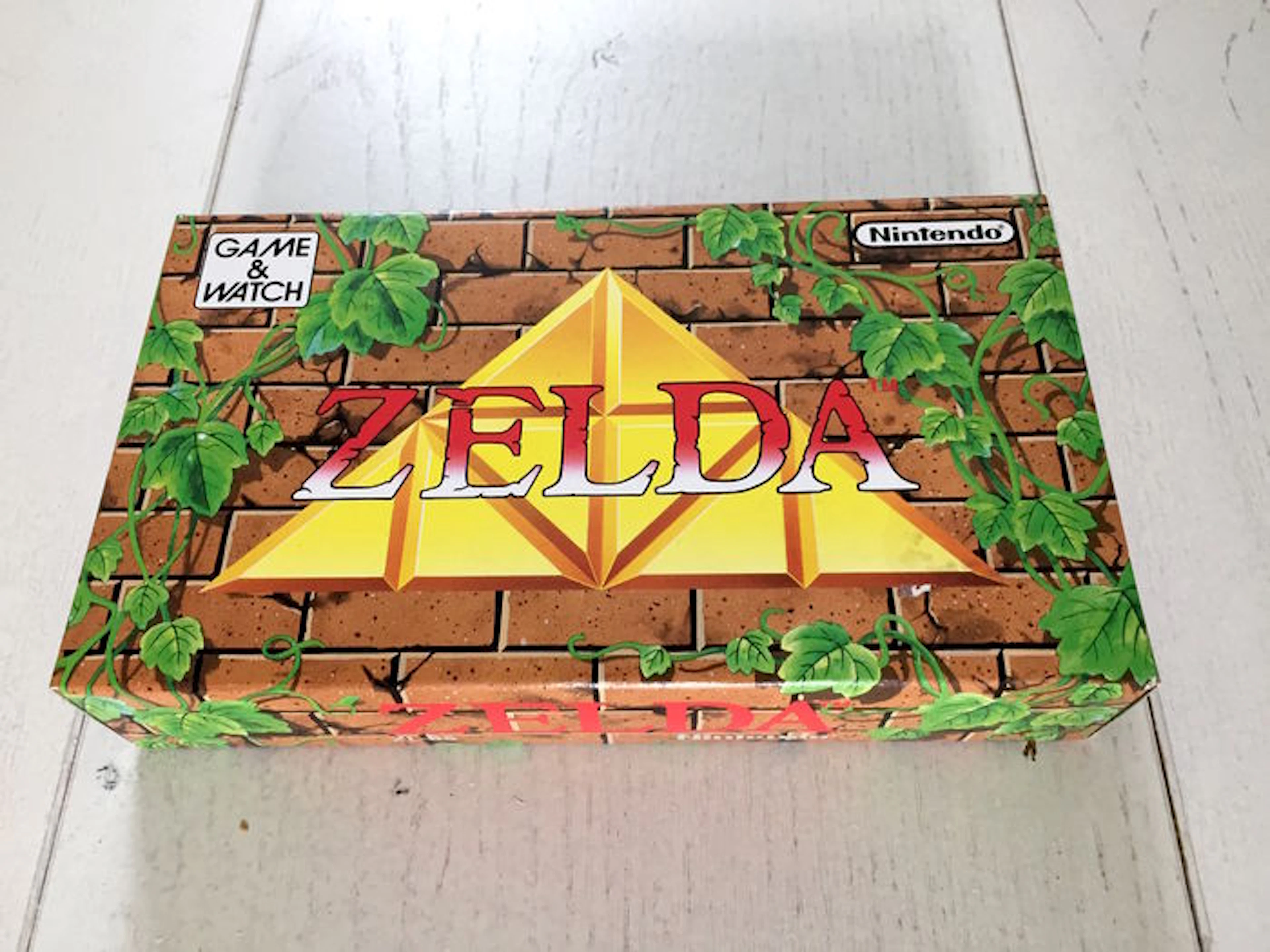 Nintendo Game & Watch ZL-65 ZELDA (1989) Boxed and complete
